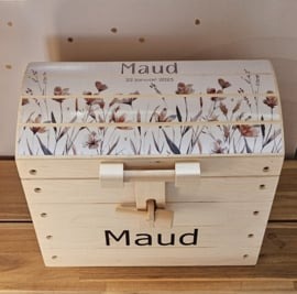 Houten speelgoedkist met Geboortekaartje