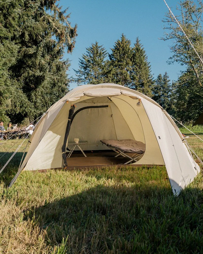 Domo Amenity Medium Ivoor �C Duurzaam Tent met Vestibule en Verwijderbare Regenhoes