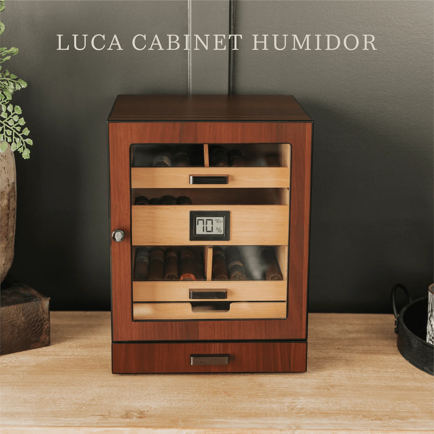 Luca Humidor �C Hoge Capaciteit Kast met Ge?ntegreerde Accessoire Opslag