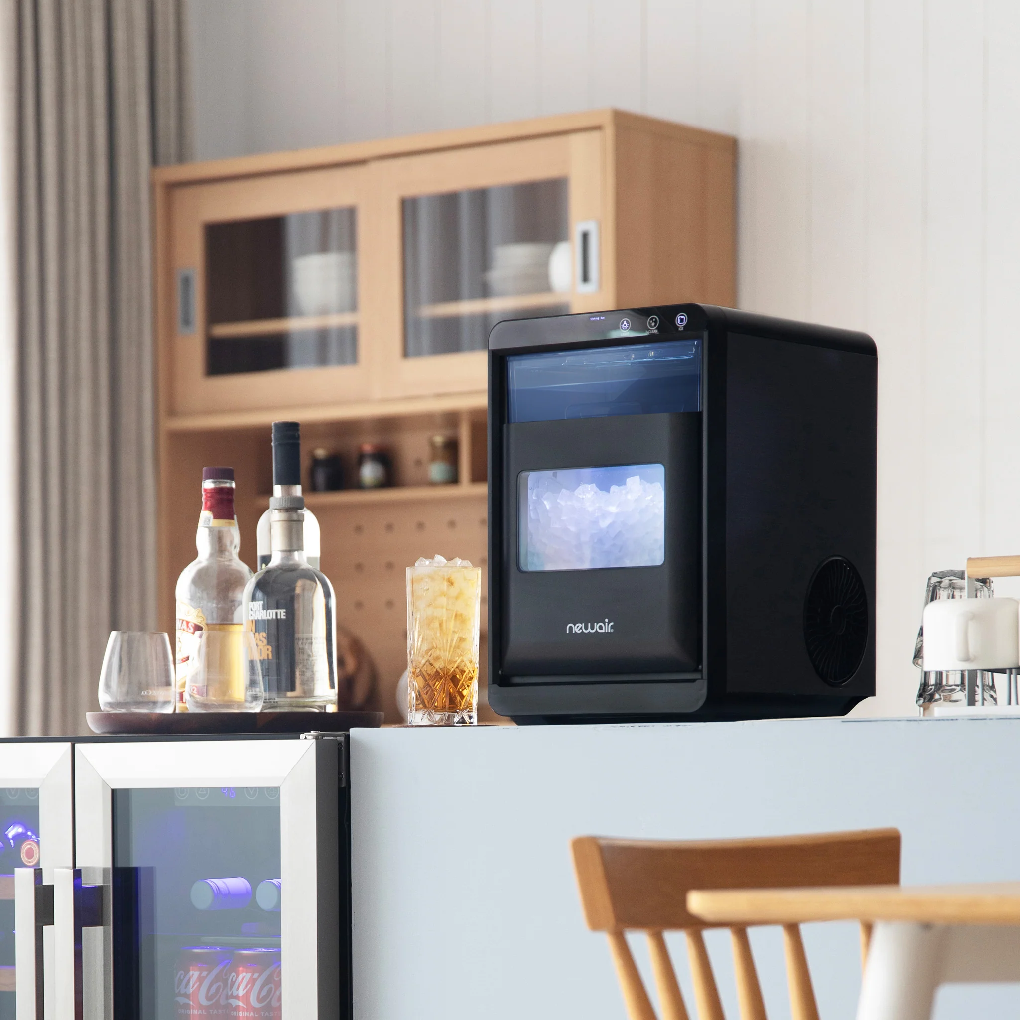 2025 Newair? Bovenblad Ijsmachine, Nugget Ijs, 44 lbs/24 uur