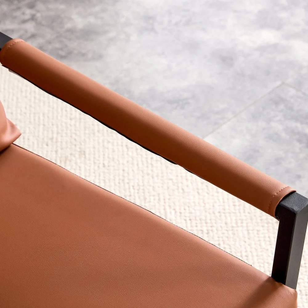 Moderne 2-zitsbank met 2 kussens �C PU-leer, Hoge Dichtheid Schuim, Zwarte Gecoate Metalen Frame, Bruin