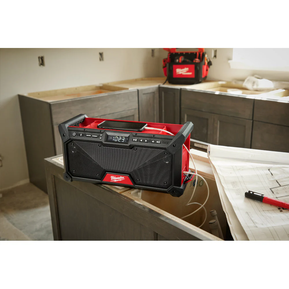 2025 Milwaukee 2952-20 Bluetooth Radio M18 18V voor Werkplek - Los Gereedschap