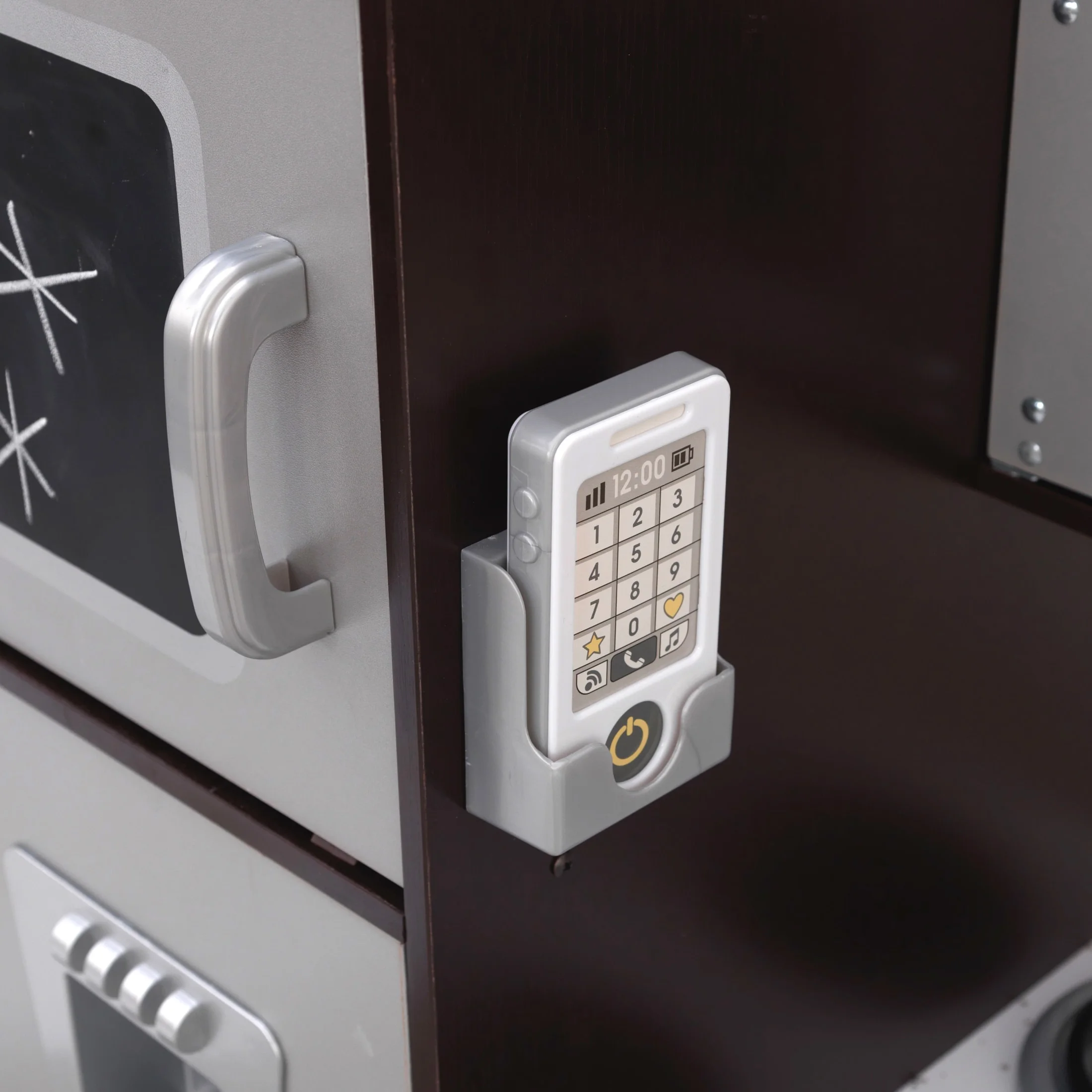 2025 KidKraft Uptown Espresso Houten Speelkeuken met 30 Speelse Voedselaccessoires