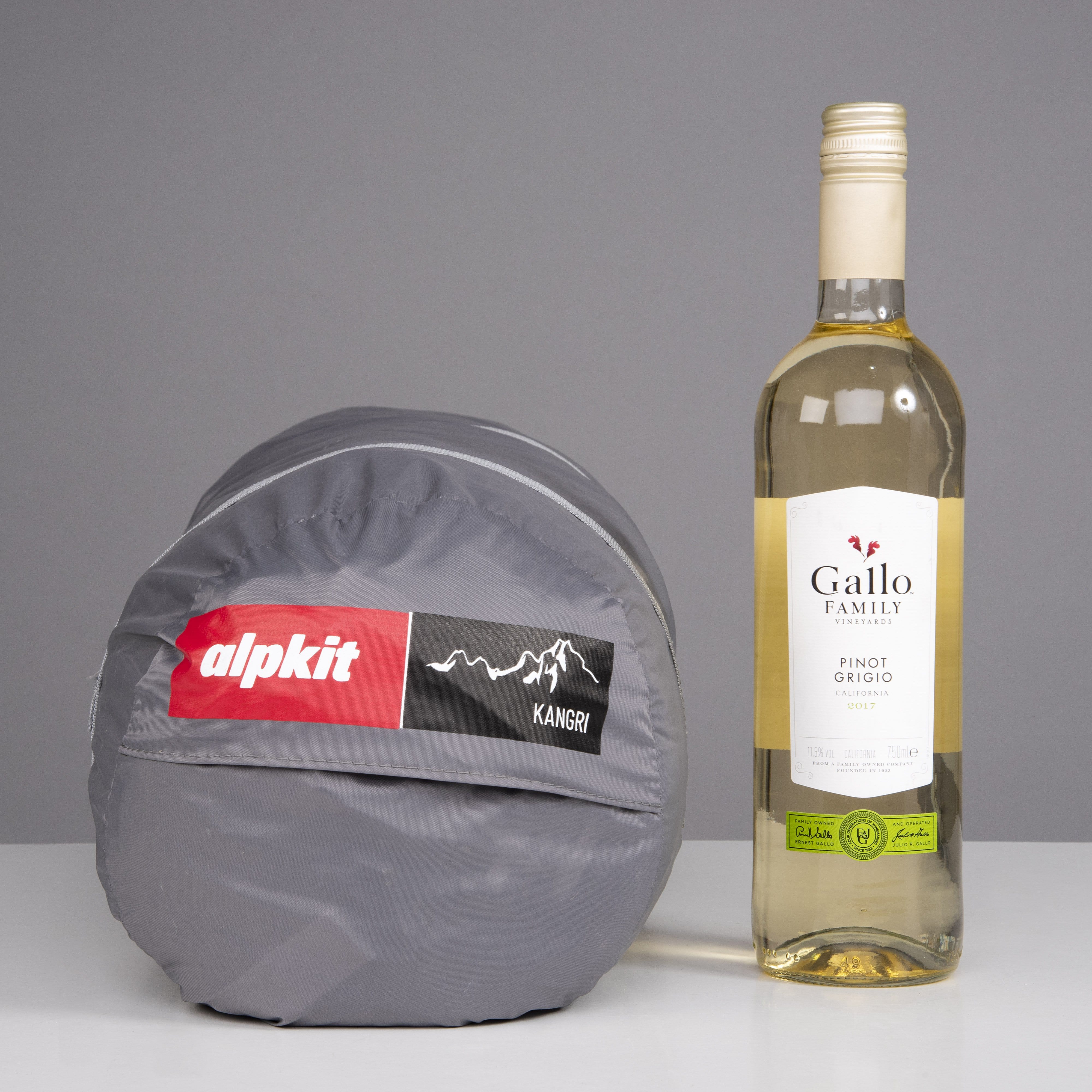 Kangri 4-Seizoenen �C Lichtgewicht en Sterk Tent voor Extreme Bergomstandigheden