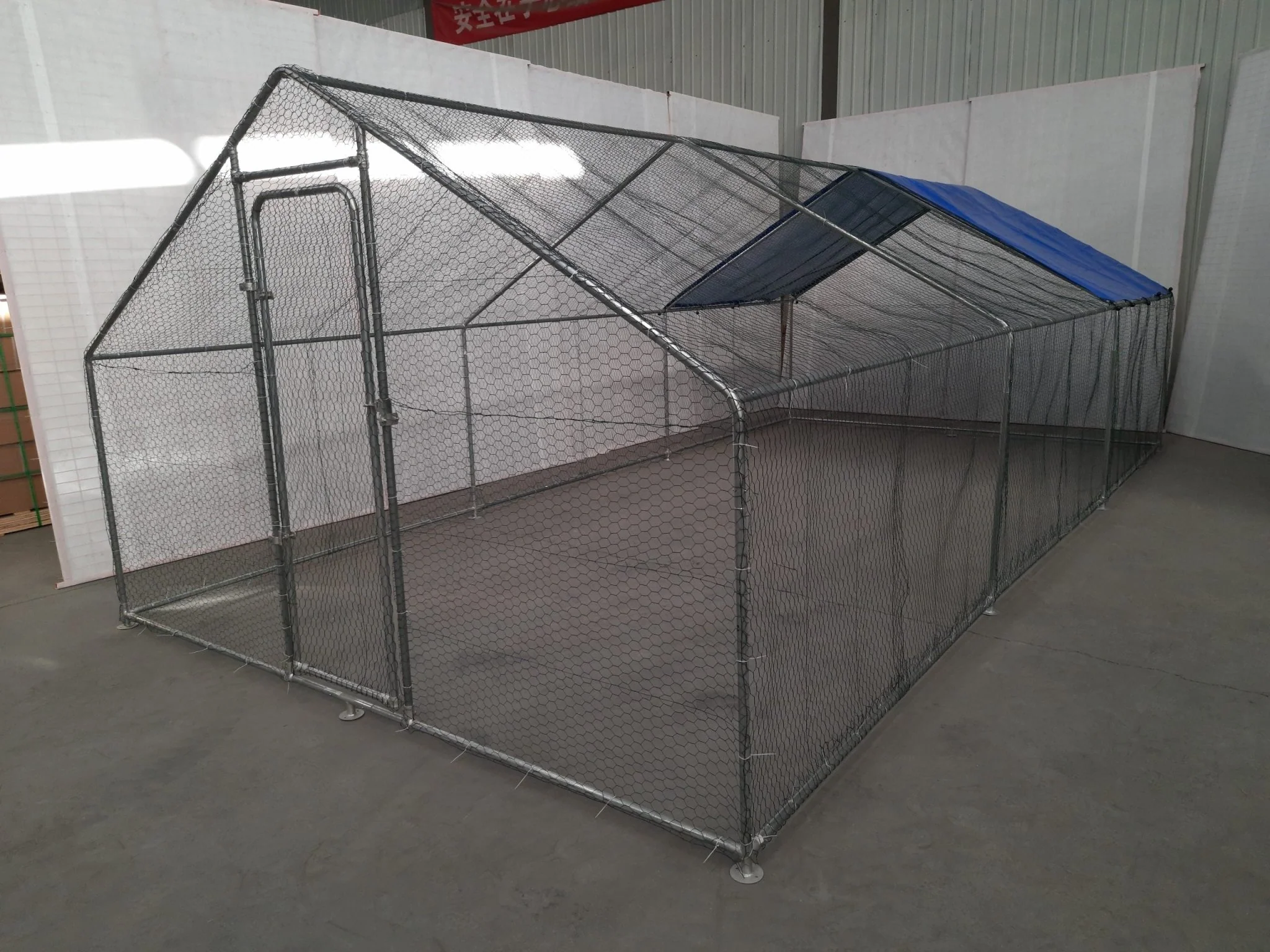2025 Hondenkennel en Kippenhok 10x20 FT �C Duurzaam Metalen Omheining met Structuur