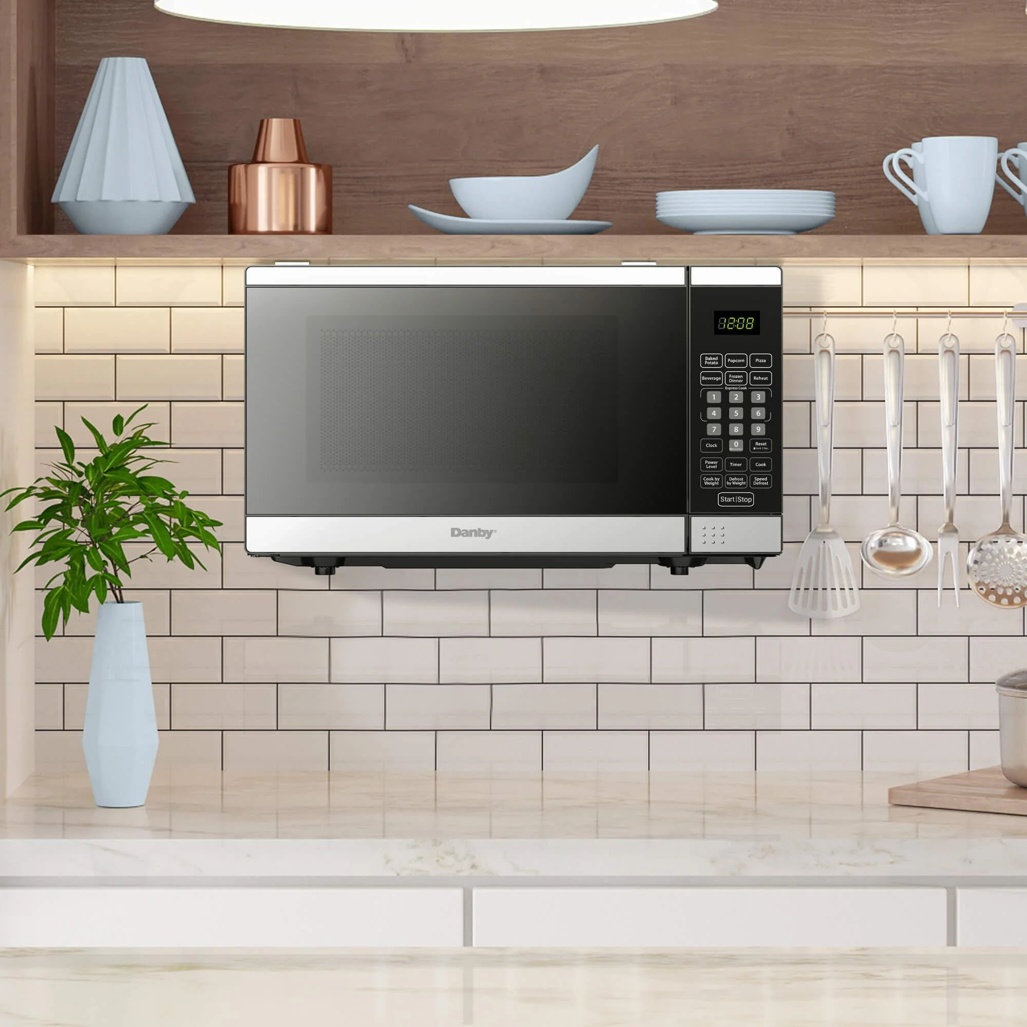 2025 Danby Compacte Magnetron van 0.7 Cu. Ft. �C Op Het Aanrecht of Onder Keukenkast, Model DDMW007501G1