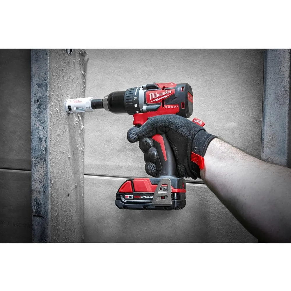 M18 18V lithium-ion borstelloze snoerloze compacte boor-/slagboormachine-combokit (2 gereedschappen) met (2) 2,0 Ah accu's, oplader en tas 2892-22CT