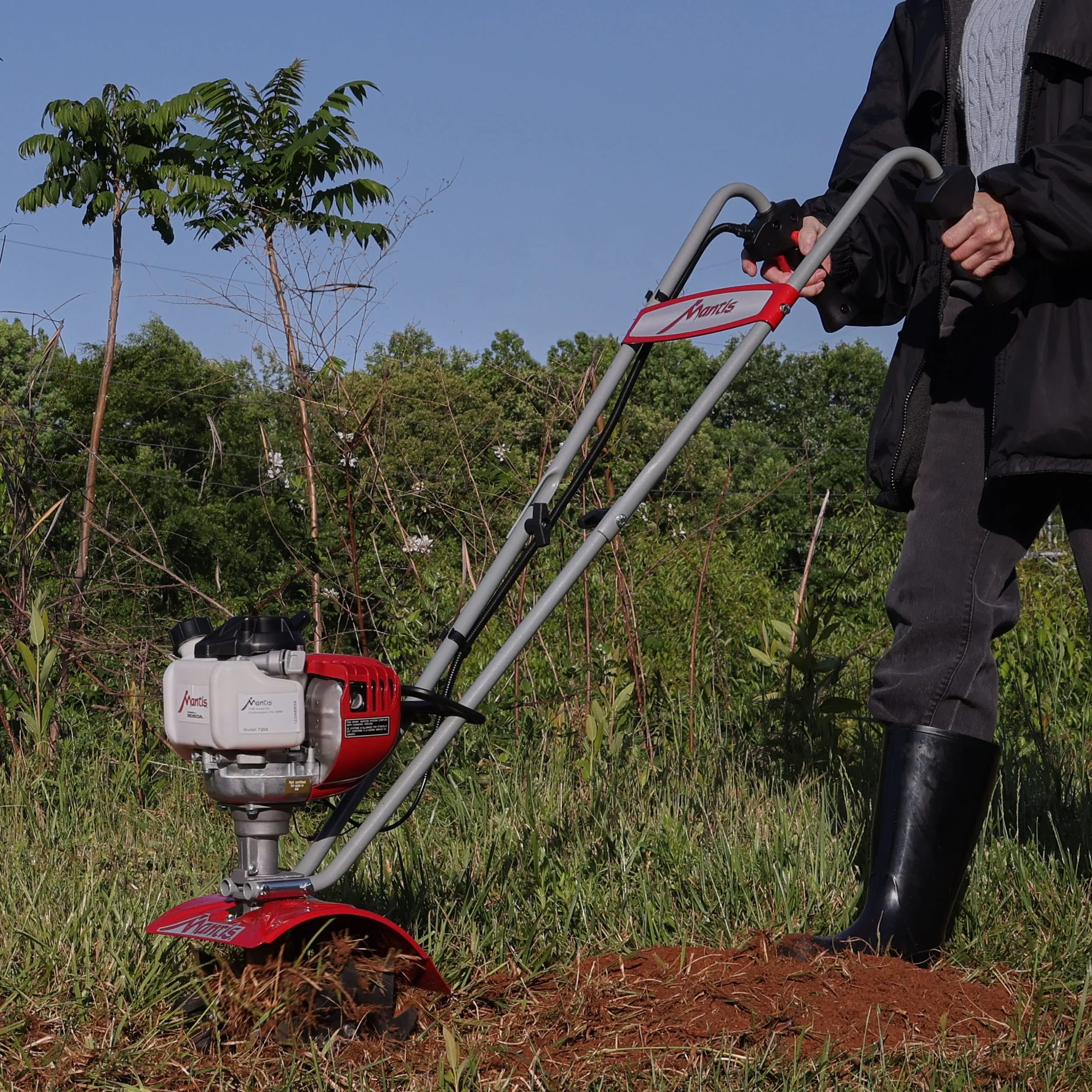 MANTIS 7268 Mini-Cultivator / Grondfrees �C 25 cc motor �C 9 inch voorste frezen �C Voorwaartse rotatie (CARB)