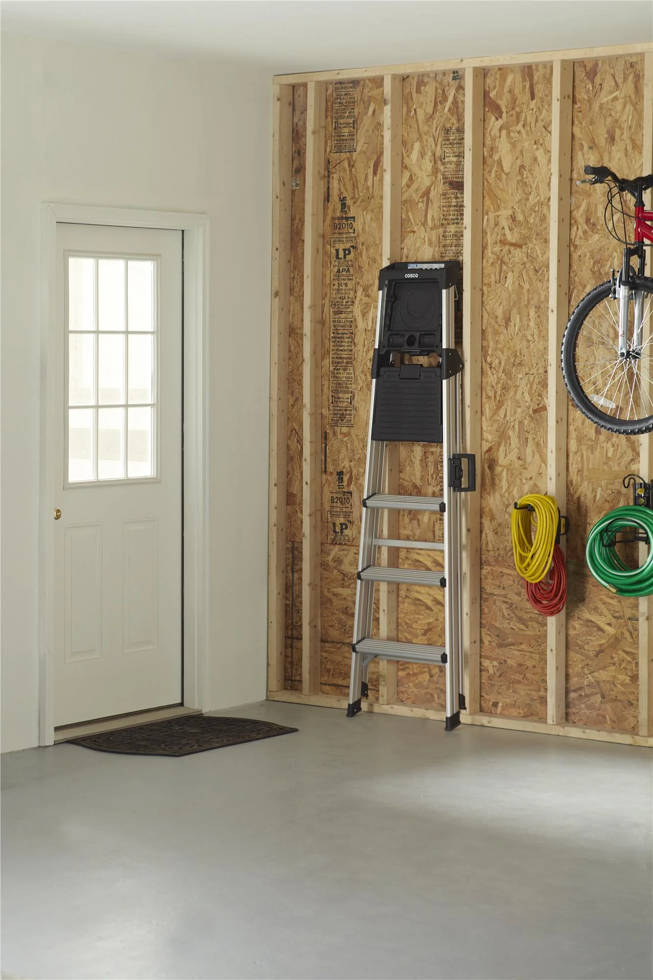 Cosco Signature Series 6-Voet Platform Ladder