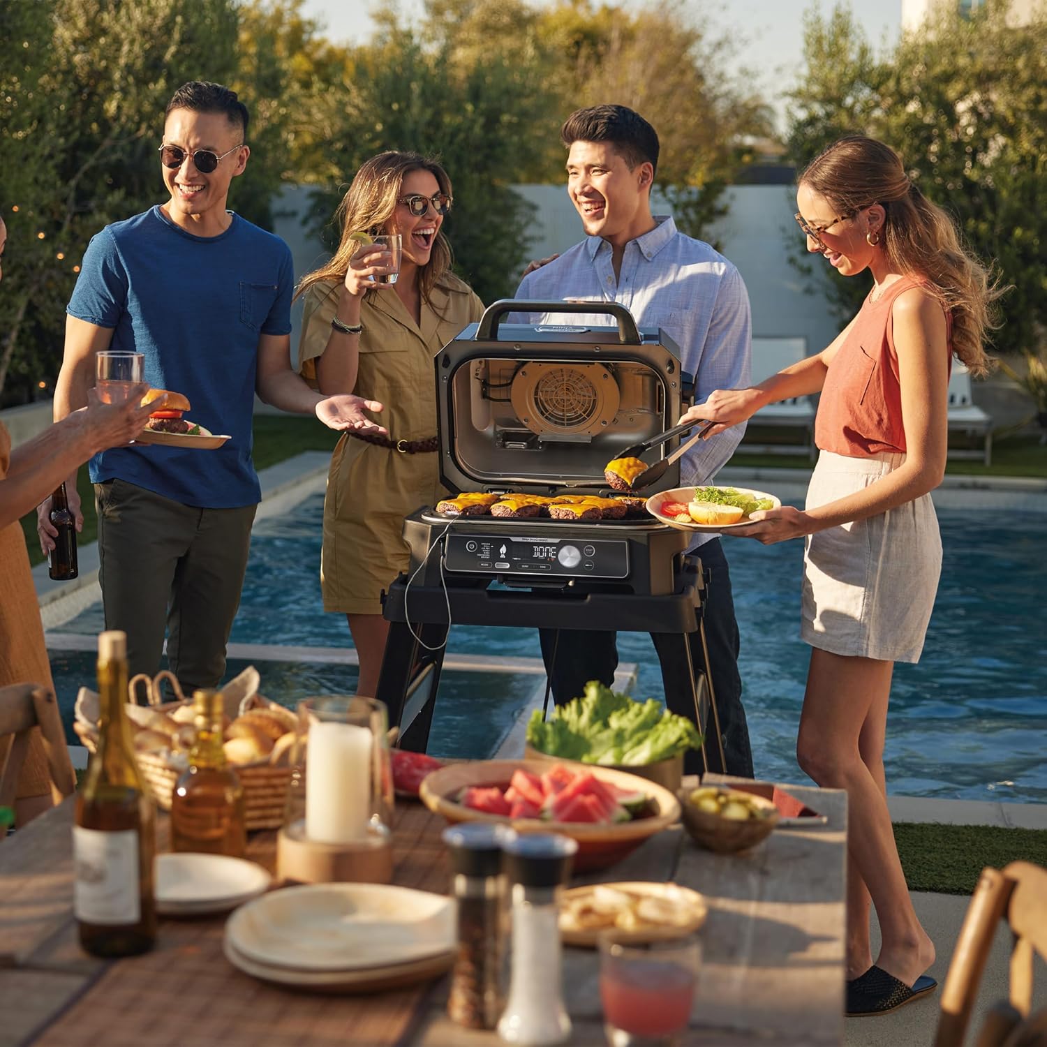 Ninja Woodfire Pro Connect XL Electric BBQ Grill & Smoker with App Control, Digital Sensor, Large 7-in-1 Grill & Air Fryer with Wood Fire Pellets, Weatherproof, Black OG901EU