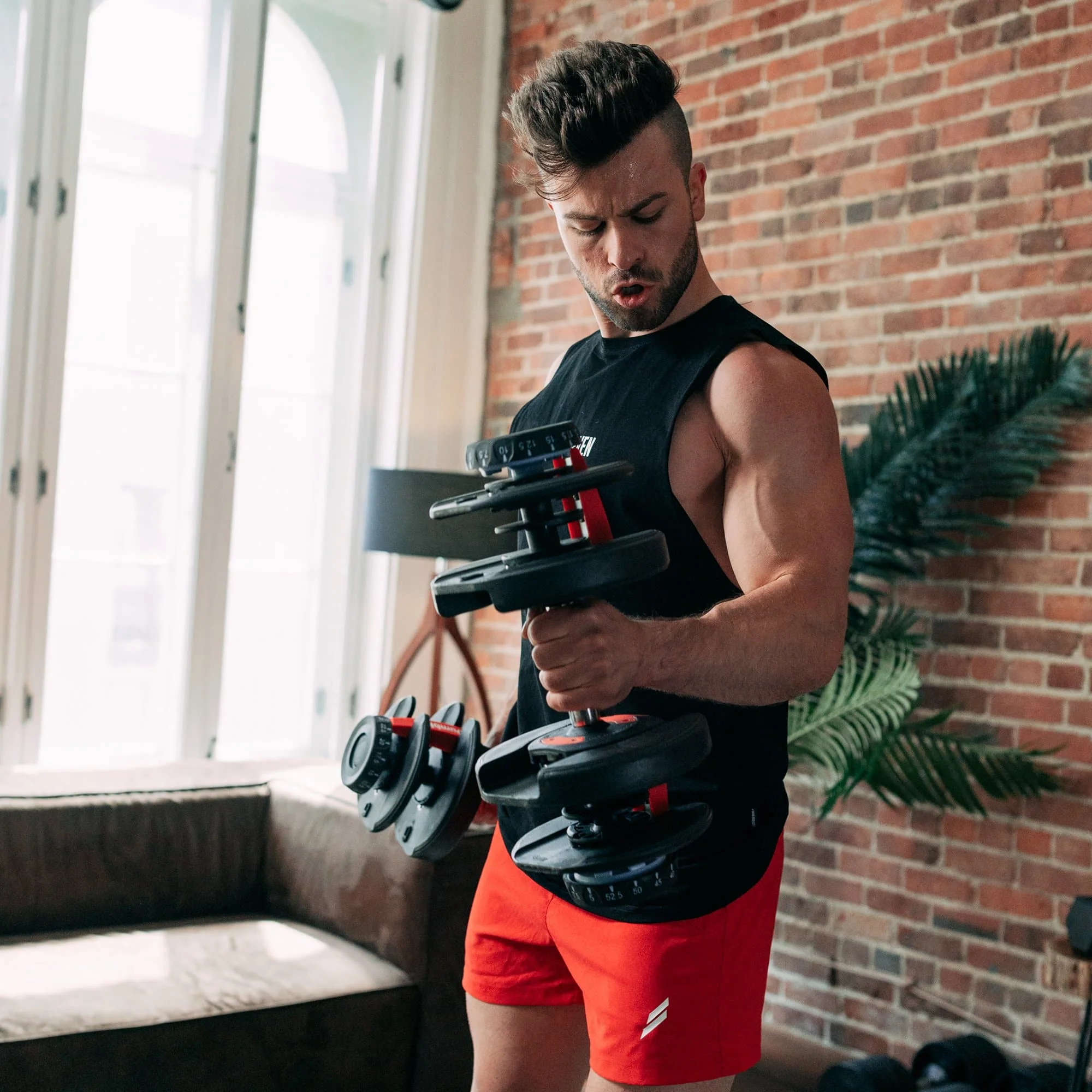 2025 Verstelbare Dumbbells, 2,3-23,8 kg �� Vervang 15 Sets met Snelle Gewichtaanpassingen