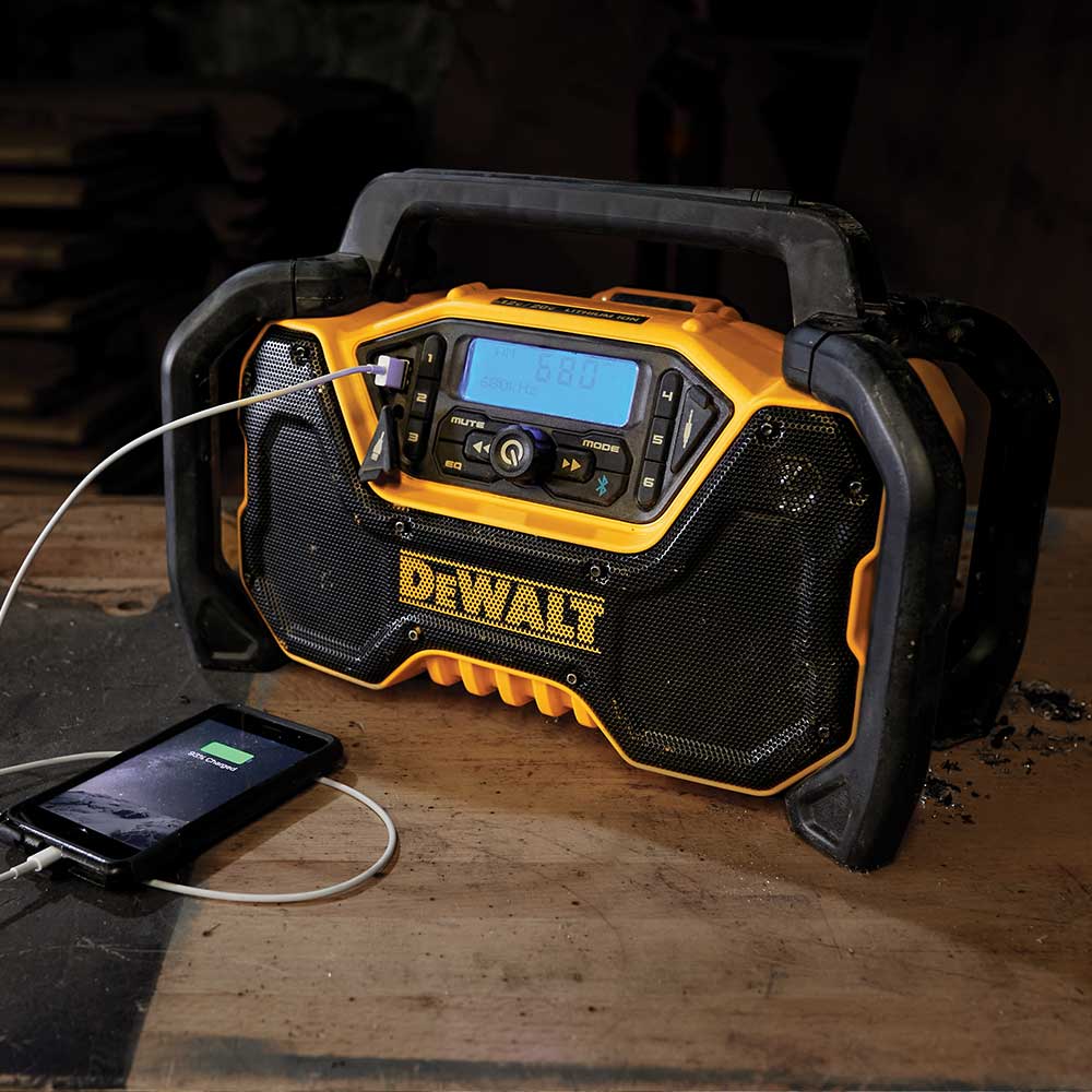 2025 DeWALT DCR028B Draadloze Bluetooth Radio 12V/20V MAX Tough Lithium-Ion