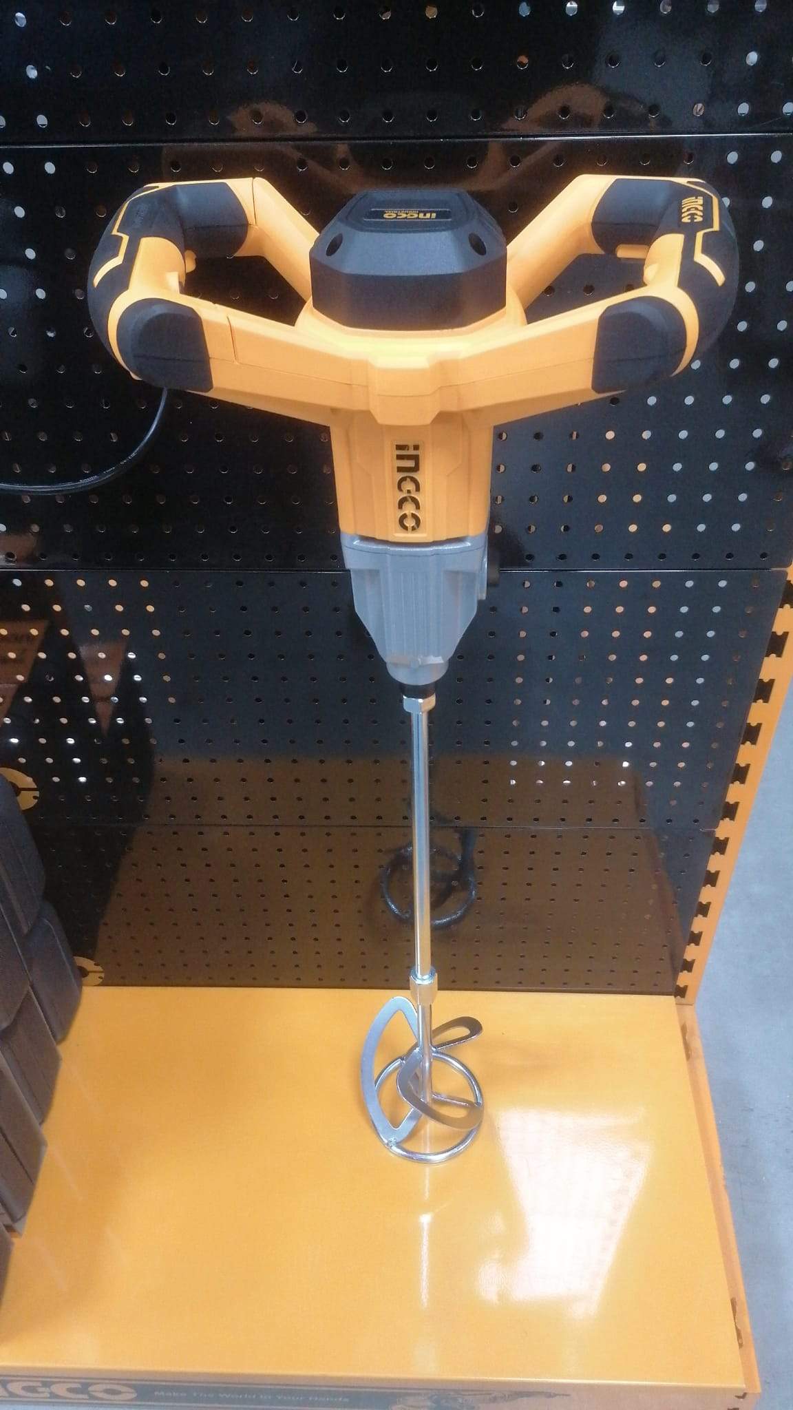 2025 PRO 1400W Mortelmenger met accessoires - MX214008 INGCO