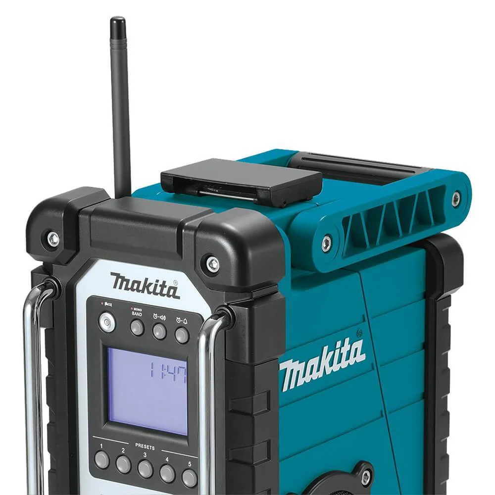 2025 Makita XRM05 Draadloze Radio voor Werkplek 18V LXT Lithium-Ion - Los Gereedschap