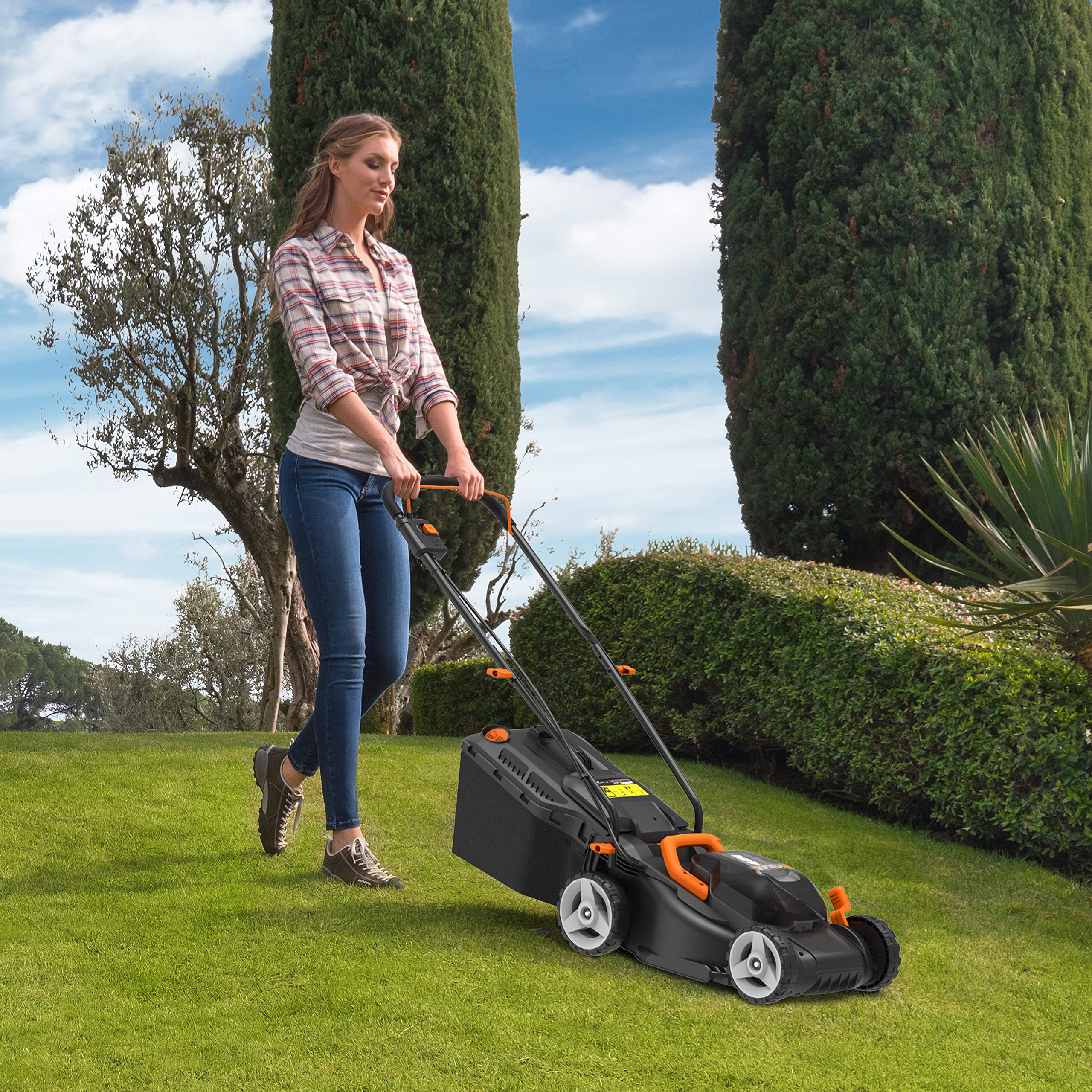 2025 Worx Nitro 34 cm Accugrasmaaier WG779E �C 40V PowerShare PRO met 2 x 2,5 Ah Accu��s & Lader inbegrepen