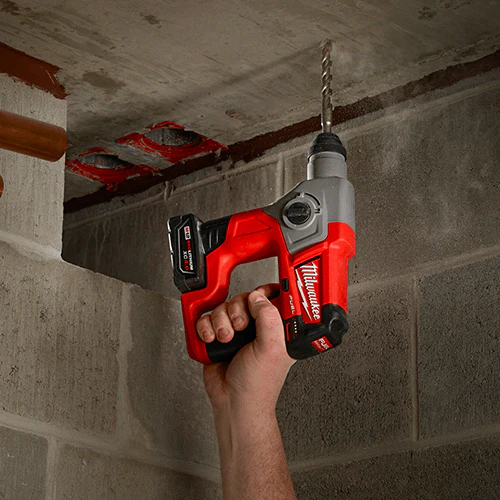 2025 Milwaukee 2416-21XC M12 FUEL 12V SDS-Plus Rotationshamer met 4.0Ah Accu