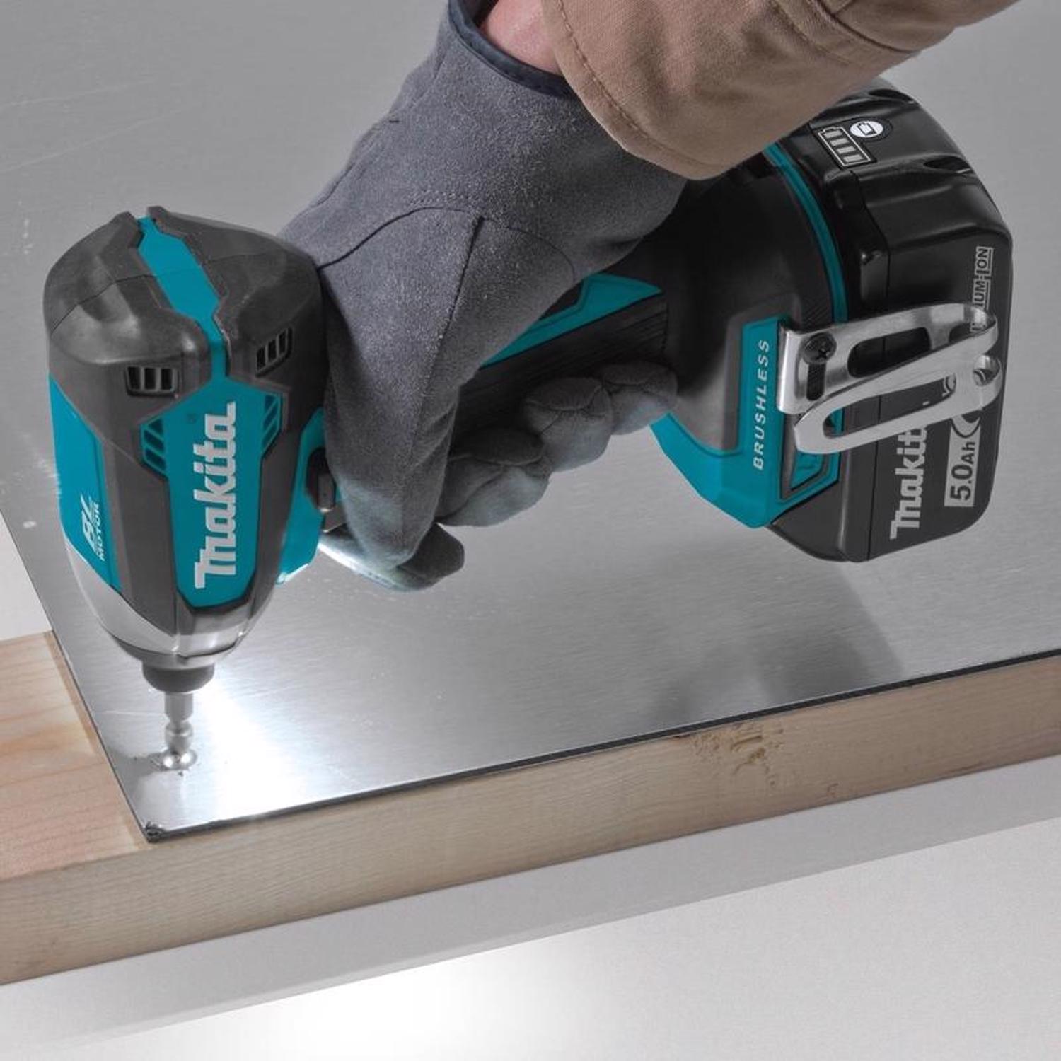 18V LXT 1/4 in. Cordless Brushless Impact Driver Kit (Battery Charger)