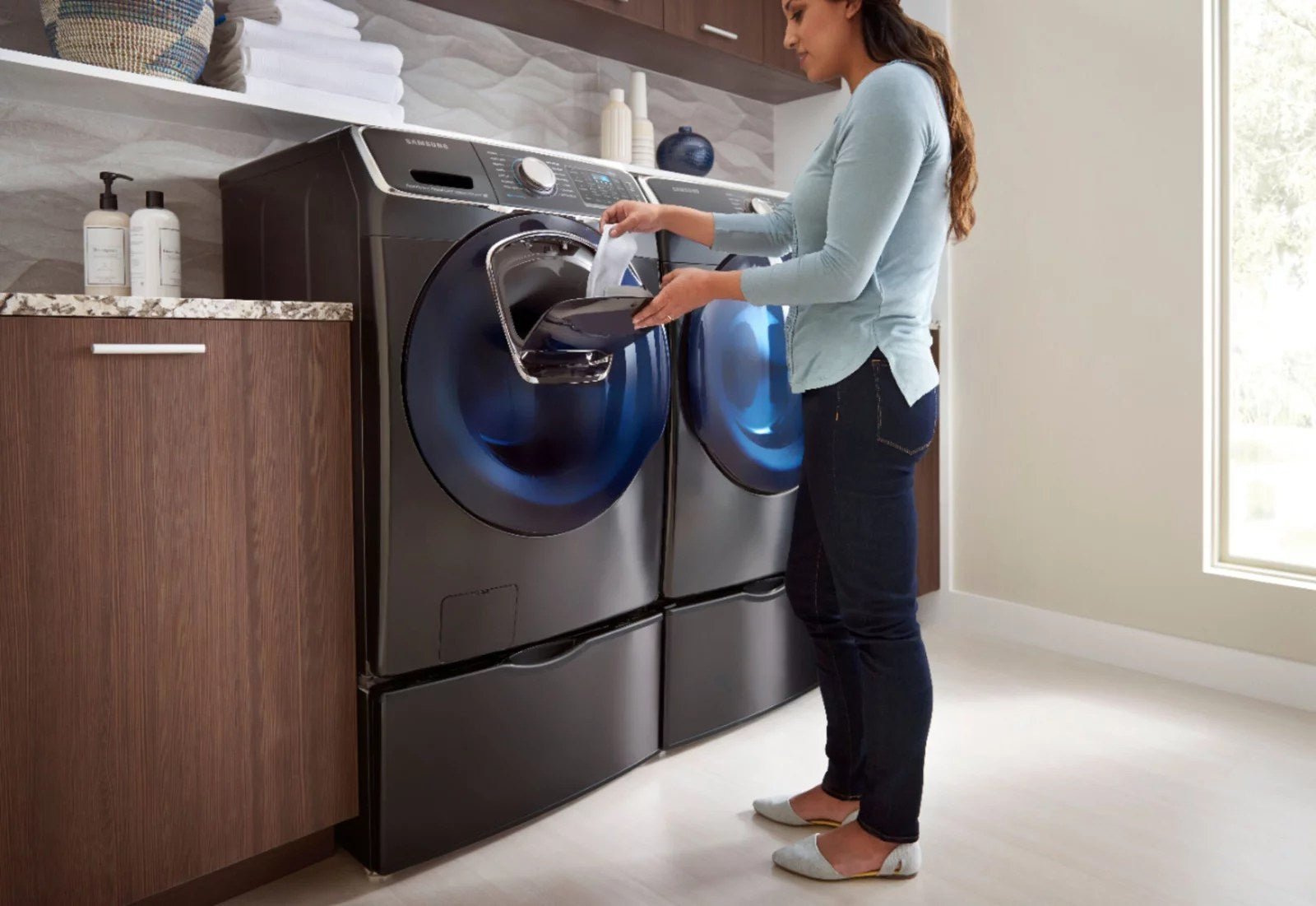 Samsung �C 4.5 Cu. Ft. High Efficiency Stackable Front Load Washer with Steam and AddWash �C Black stainless steel