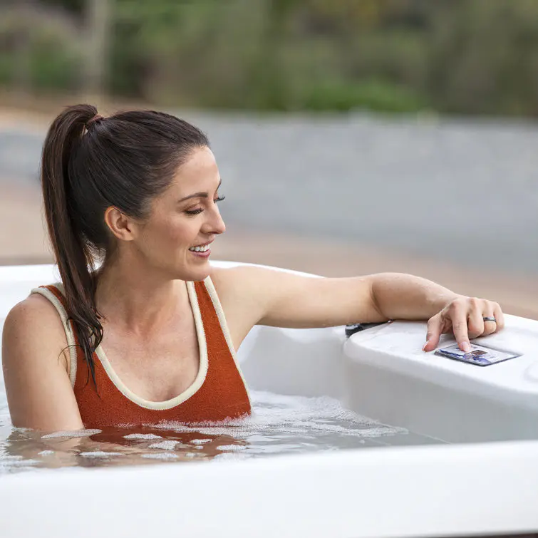 Lifesmart Spas 230 Volt 7 - Person 65 - Jet Square Hot Tub with Ozonator in Espresso