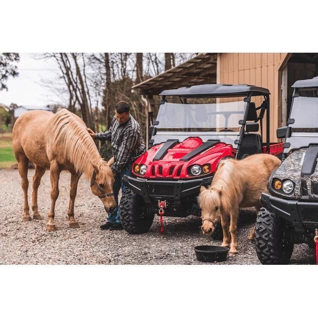 Axis 500 4��4 UTV Red