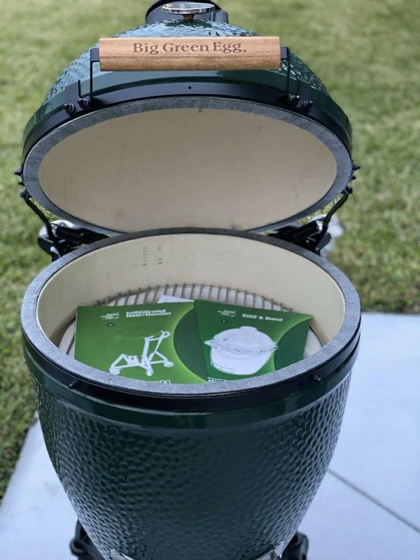Brand new big green egg grill smoker with new accessories
