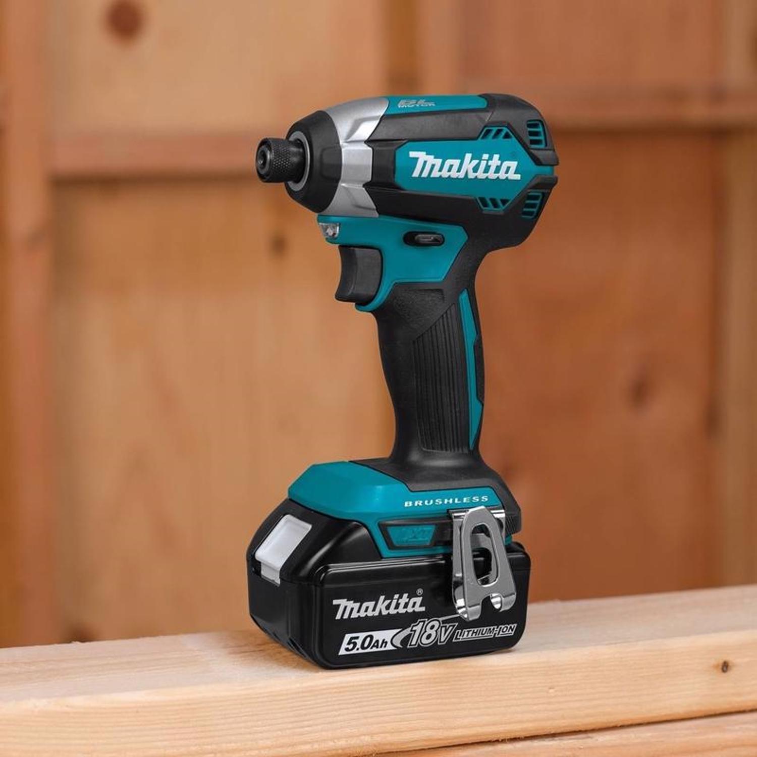 18V LXT 1/4 in. Cordless Brushless Impact Driver Kit (Battery Charger)