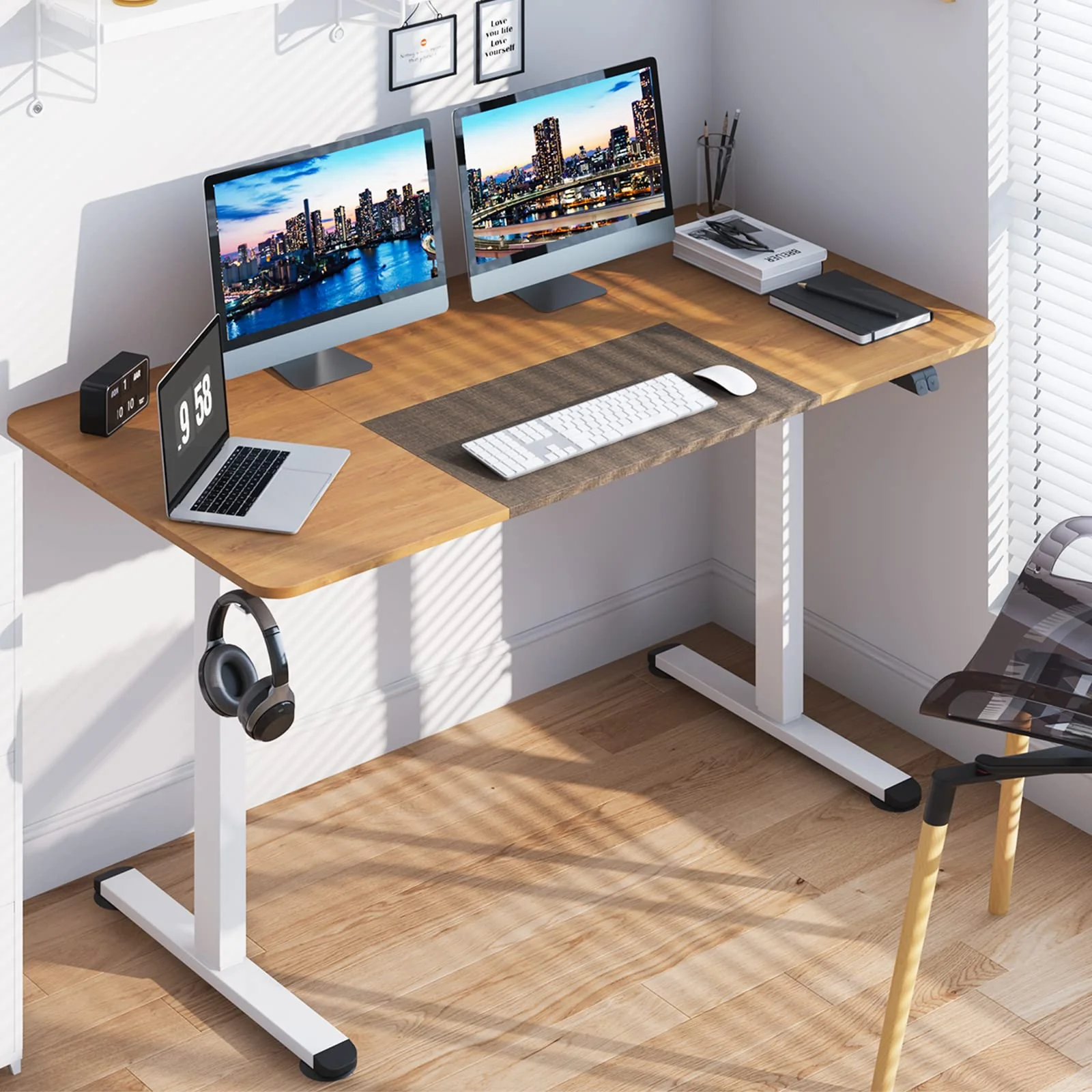 Giantex 140 x 70cm Large Electric Standing Desk, Height Adjustable Sit to Stand Desk