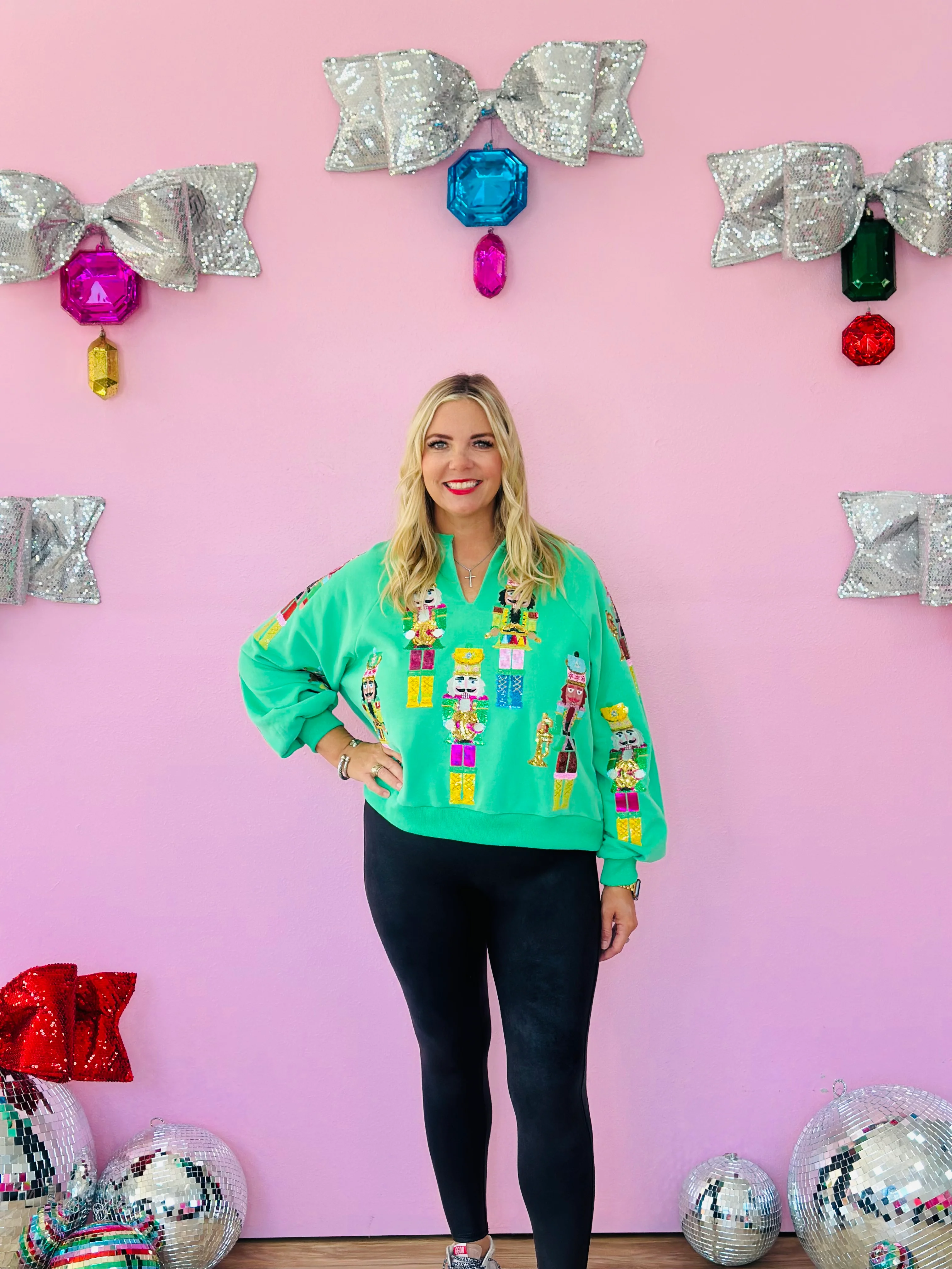 GREEN NUTCRACKER BAND SWEATSHIRT