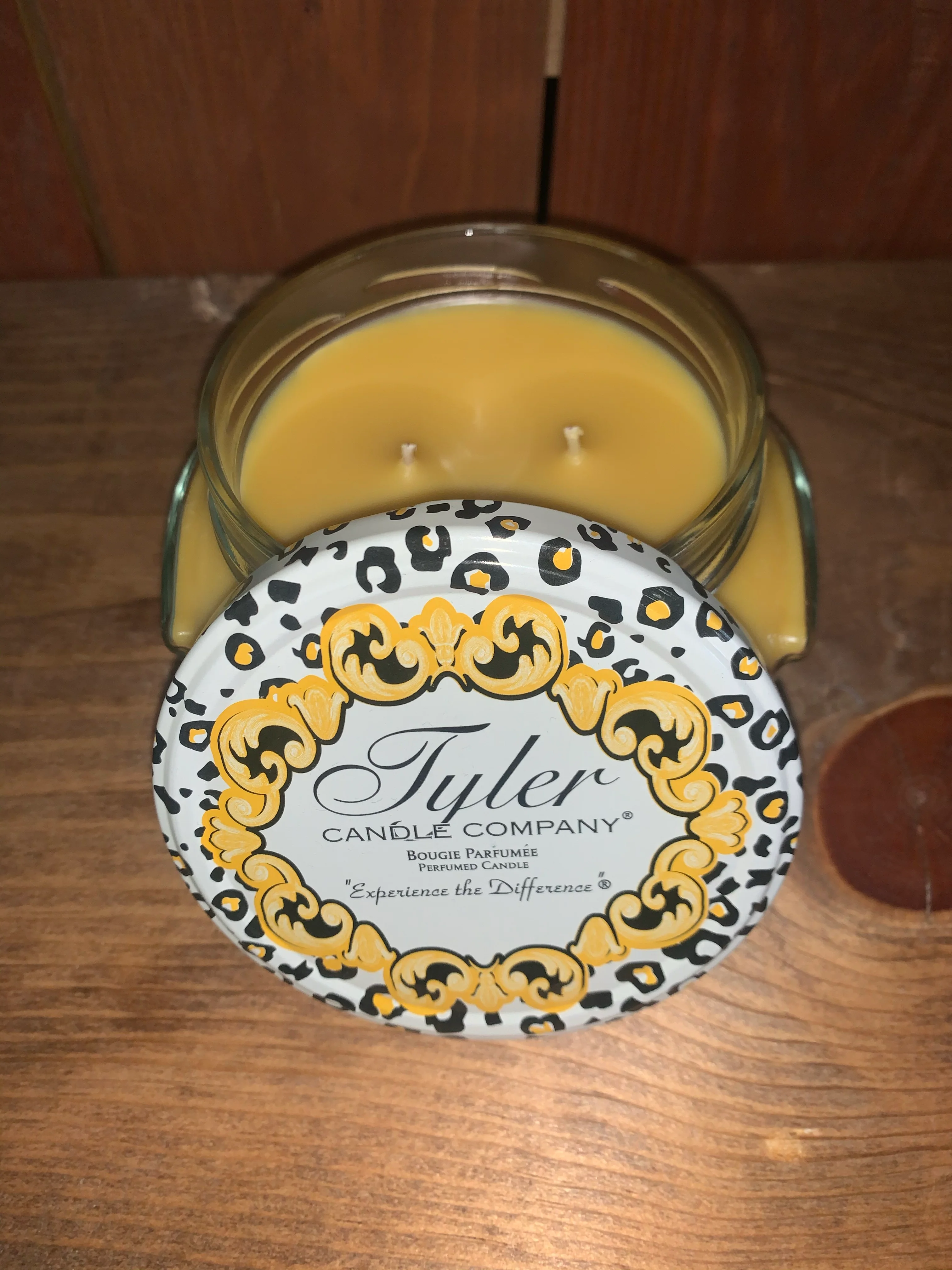 TYLER-ICON 22 OZ CANDLE