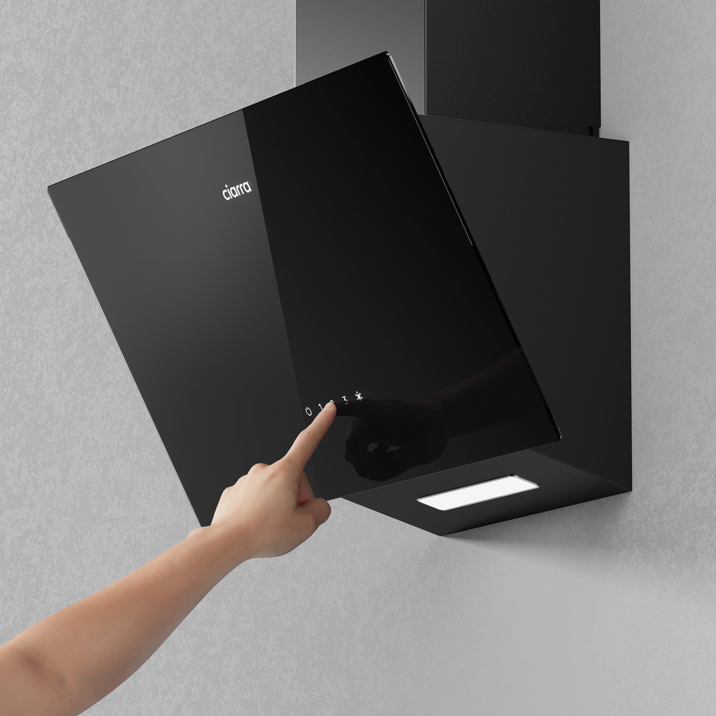 Ciarra CBCB6750C Classe A++ Hotte Murale Inclinée 60 cm 350 m³/h - 3 Vitesses - Mode Recyclage ou Evacuation - Filtre Charbon CBCF002 Inclus - Contrôl