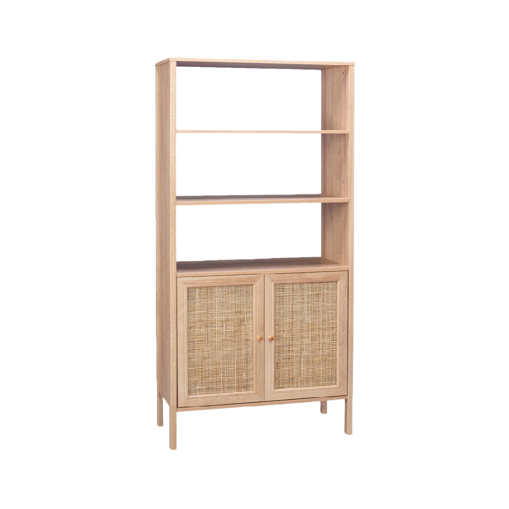Bibliothèque en bois clair avec portes en rotin – meuble de rangement style scandinave – étagère haute naturelle