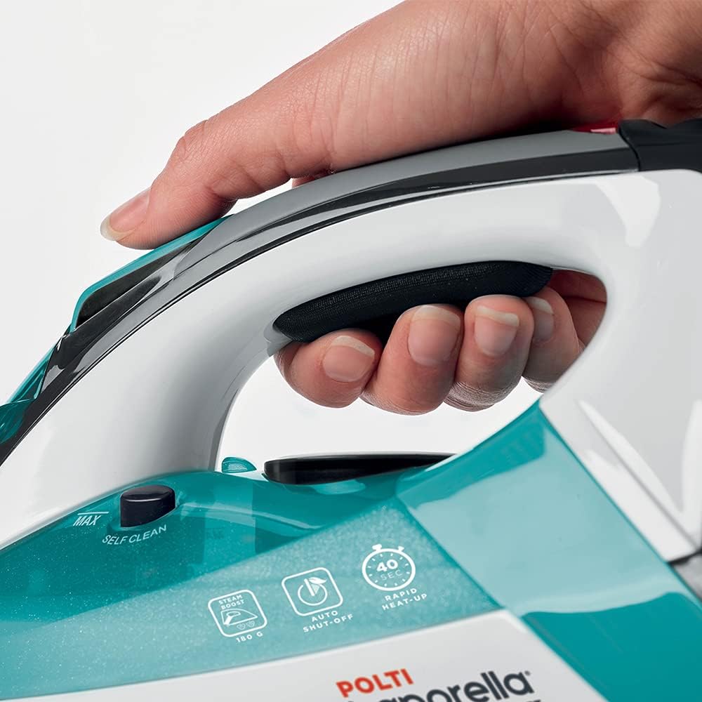 Polti Vaporella Quick&Comfort QC120, Fer à Vapeur avec Semelle en Acier Inoxydable, Poignée Soft Touch, Puissance 2200 W, Réservoir de 300 ml, Jet de Vapeur de 180 g, Bleu Clair et Noir : Cuisine et Maison