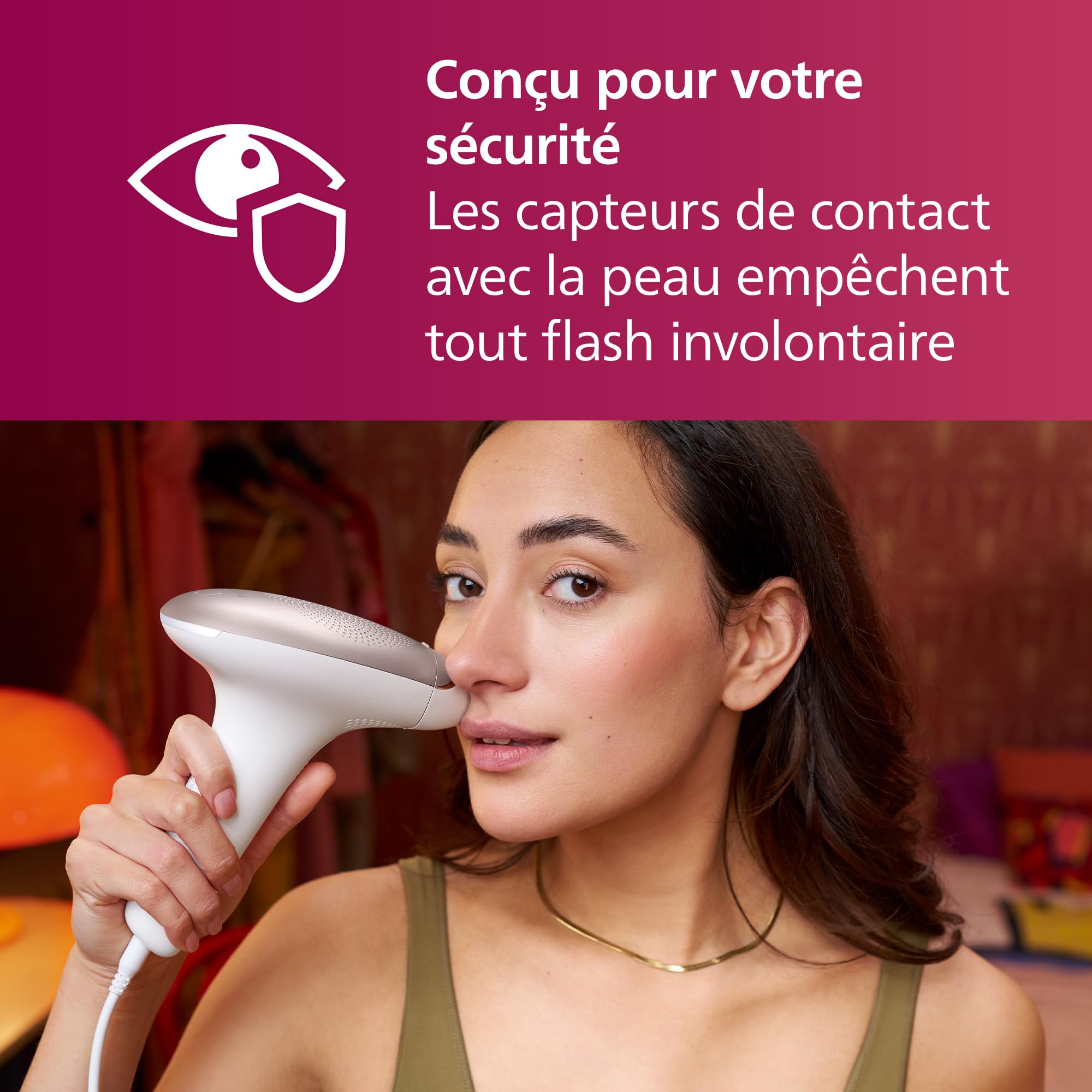 Philips Lumea série 7000, Épilateur à lumière pulsée, alternative à l'épilation laser, 3 embouts pour le corps, le visage et le maillot, modèle SC1999