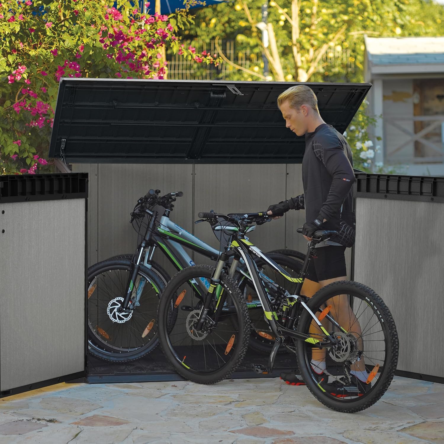 Keter Abri horizontal range poubelle GRANDE STORE - 2100 litres