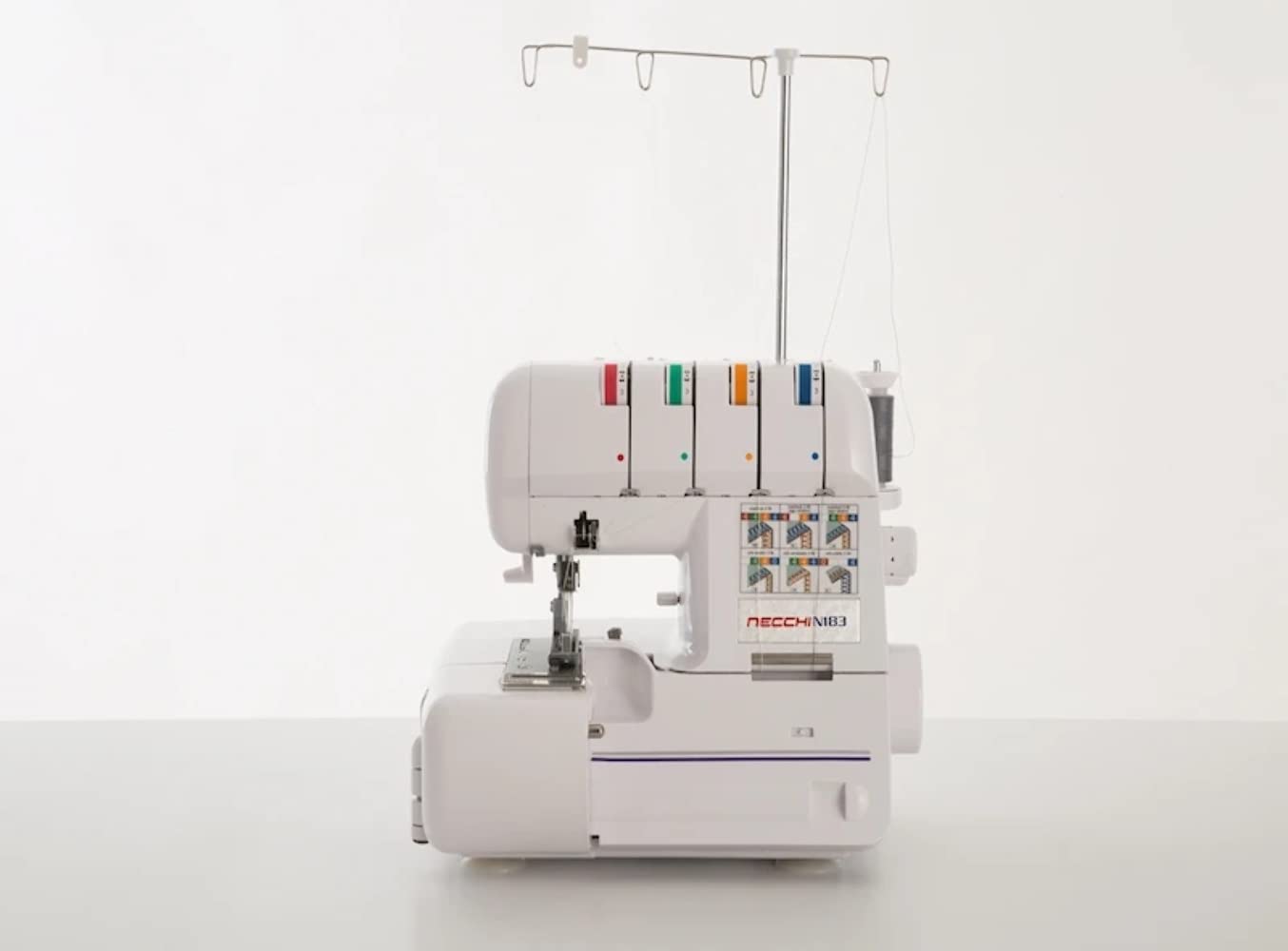 Necchi N183 Machine à coudre, intérieur en aluminium moulé sous pression, coque en ABS, blanc, régulier