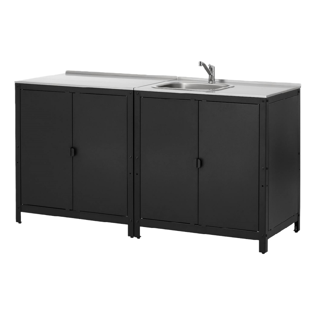 Meuble de cuisine industriel avec évier, structure en métal noir et plan de travail inox