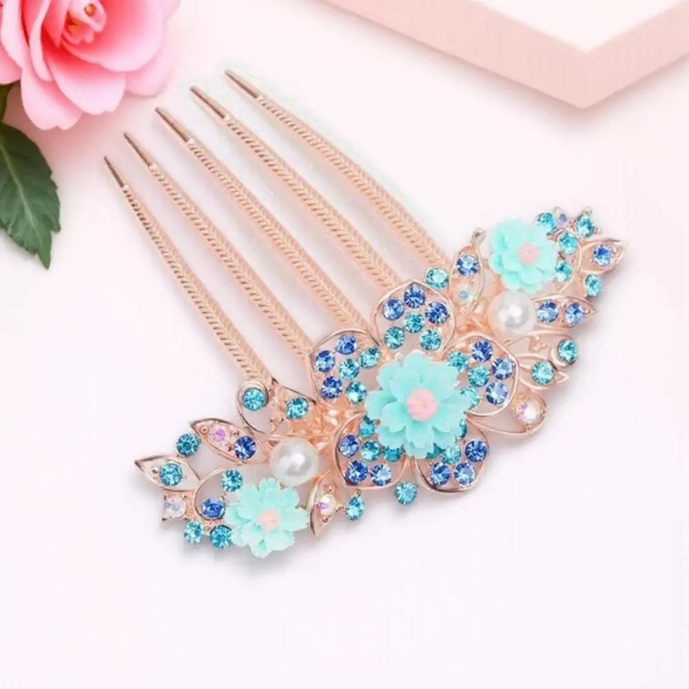 Multicolor Rhinestone Flower Hair Comb - Elegant Five-Tooth Hair Clip Accessory for Women
