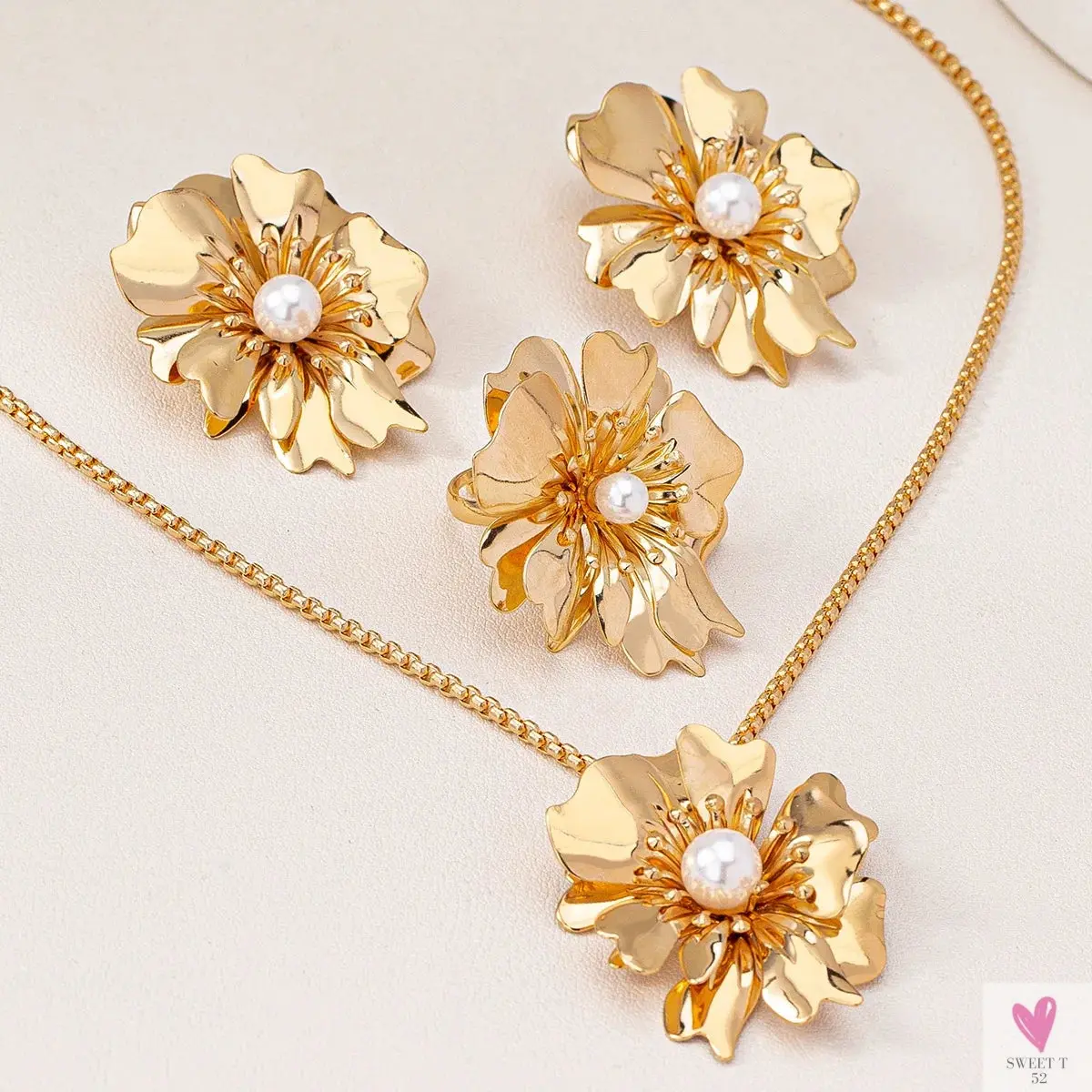 Flower Jewelry Set, Gold Metal/Pearl/Petal Pendant Necklace, Earrings & Ring for Women