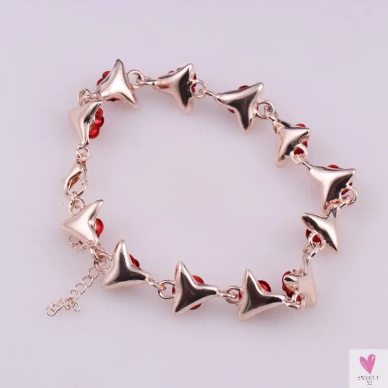 22 cm. Rose Gold Chain Link Romantic Bracelet for Women and Girls - Red Enamel Rose Jewelry - Valentine For Lovers