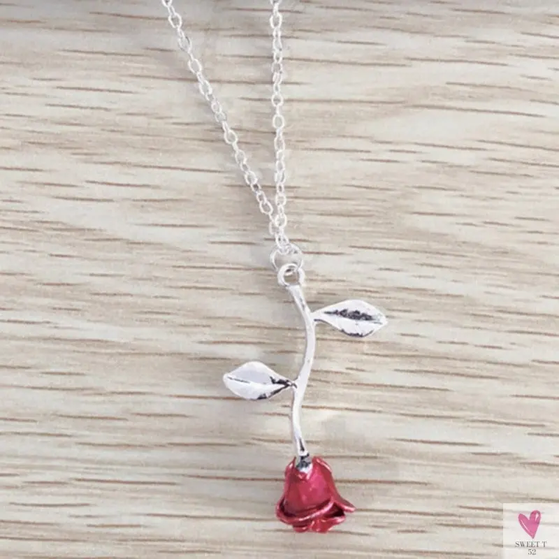 22 cm. Rose Gold Chain Link Romantic Bracelet for Women and Girls - Red Enamel Rose Jewelry - Valentine For Lovers