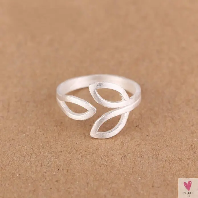 Geometric Circle - Open Adjustable Rings For Women & Girls - Micro Pave, Feather, Leaves, Wave, Cat, Femme Finger Rings