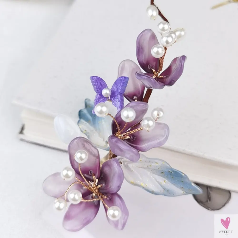 Handmade Acrylic Flower Style Hair Clip for Women and Girls - Chic Hair Jewelry