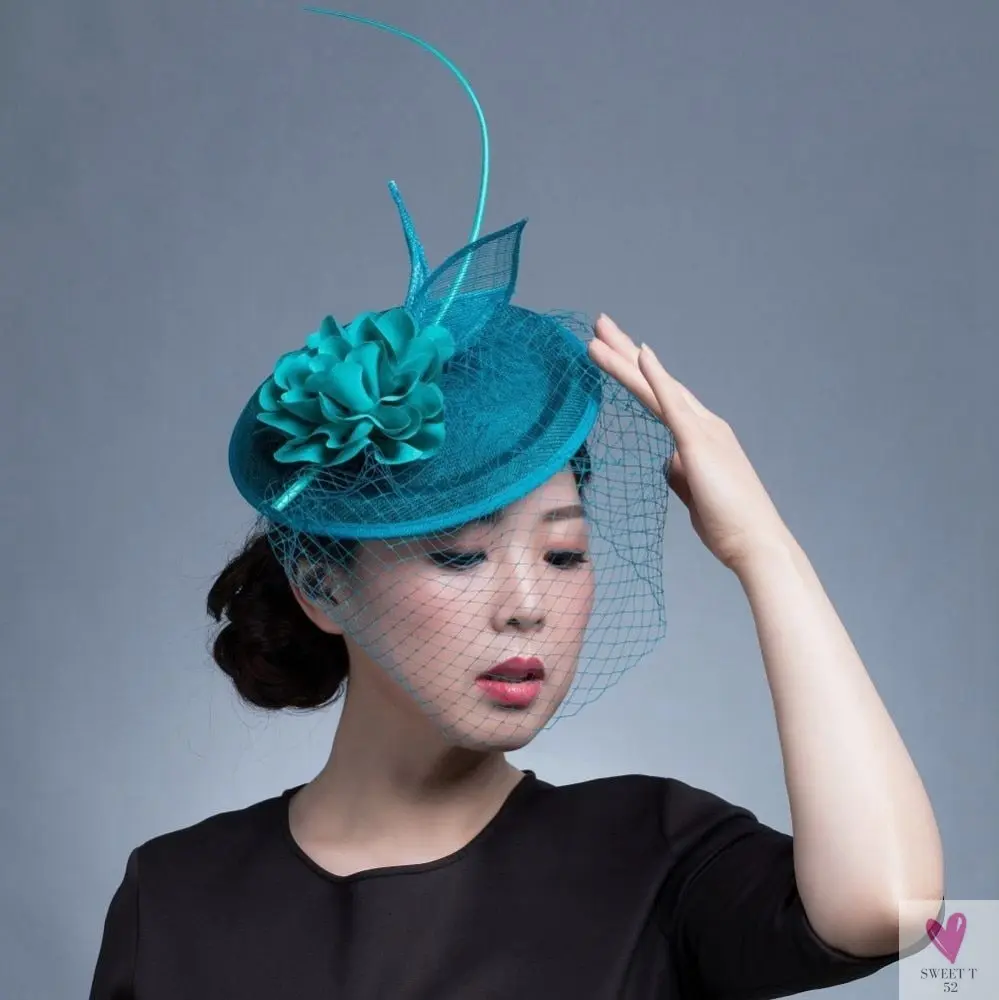 Small Fascinator Hat for Women and Girls - Hair Clip/Pin  - Yarn Feathered Flower Hair Accessories