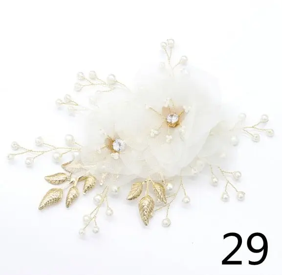 White Flower Combs for Women and Girls - Elegant Fashionable Hair Combs in Lace