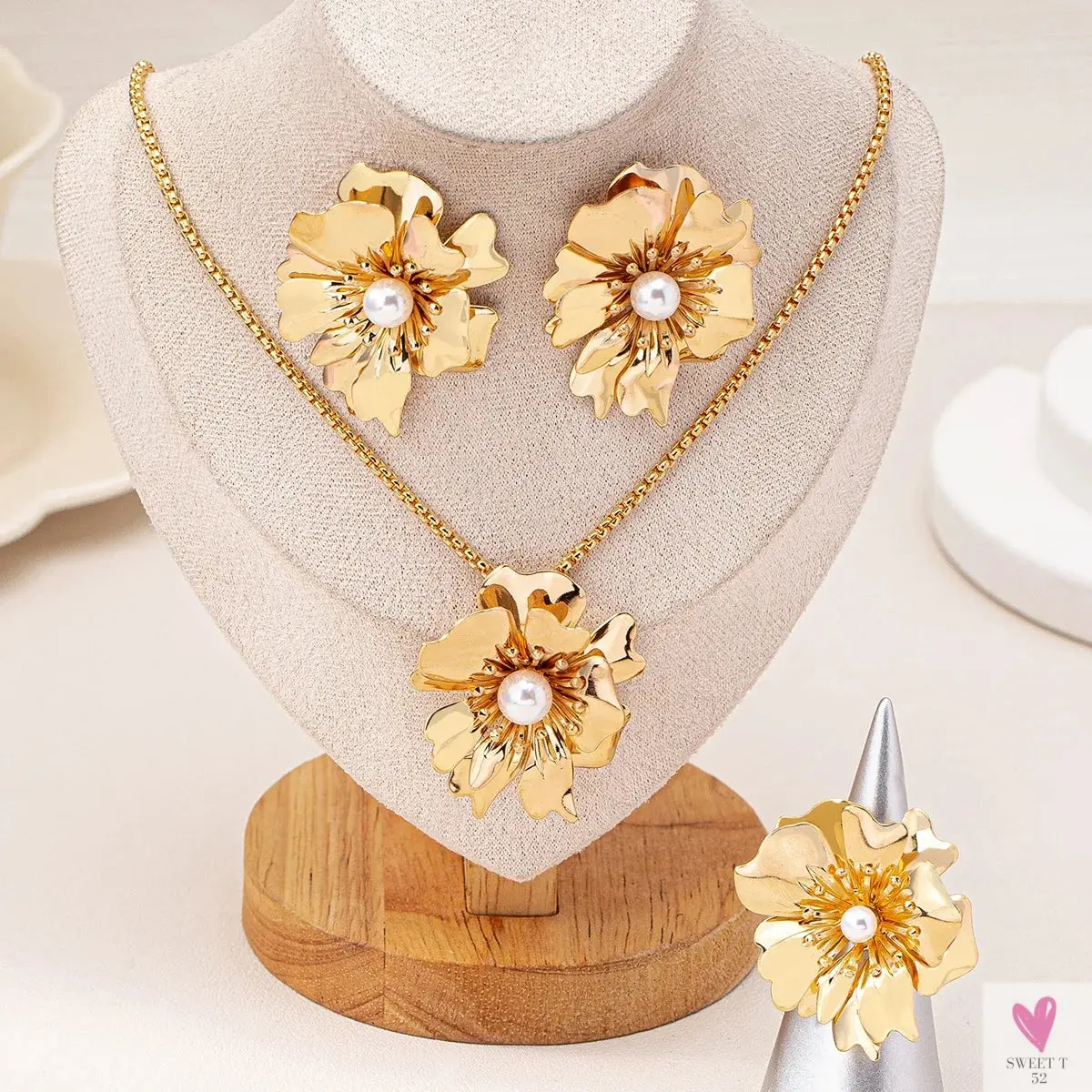 Flower Jewelry Set, Gold Metal/Pearl/Petal Pendant Necklace, Earrings & Ring for Women