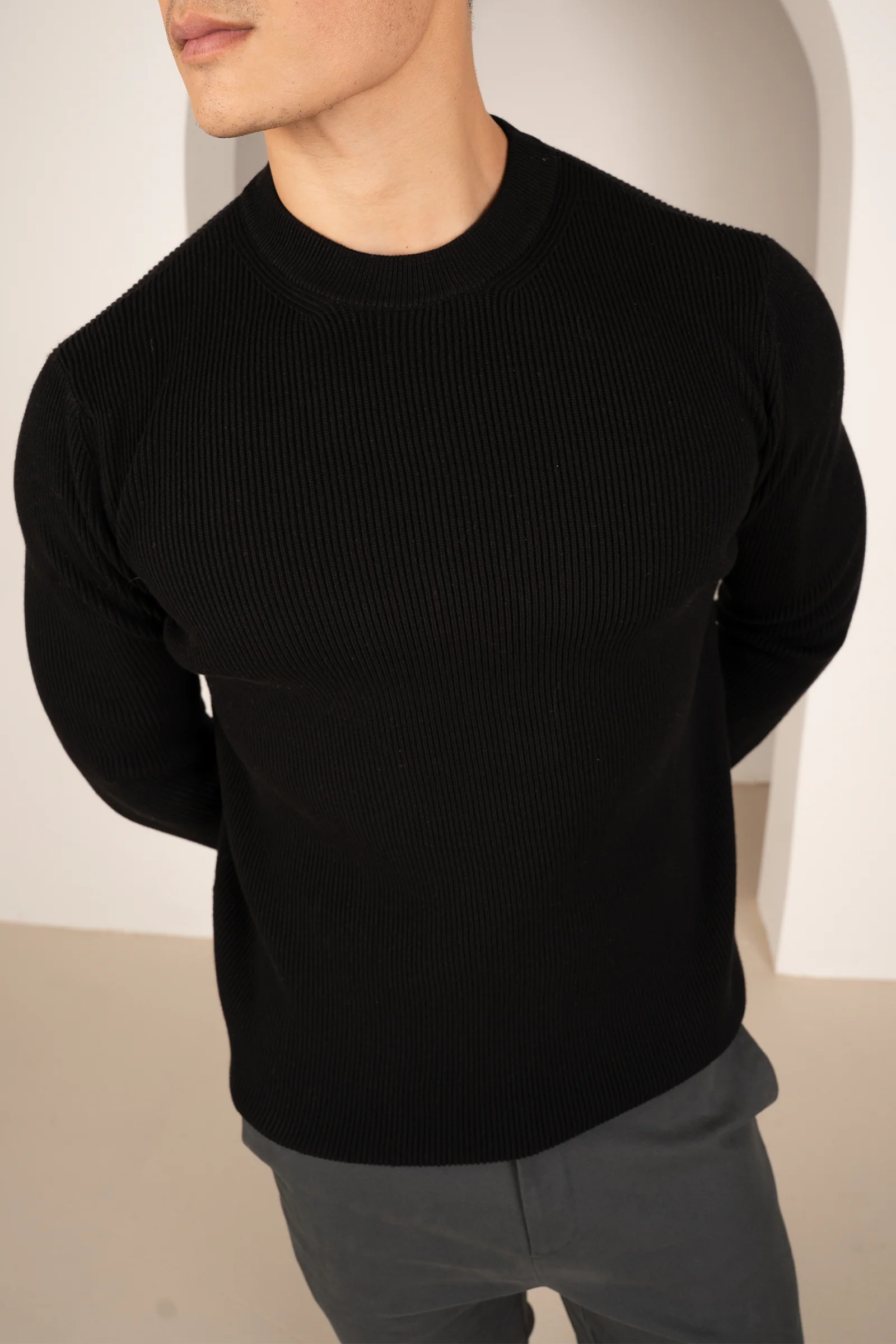 Ribbed Knit Slim Fit Jumper - Black