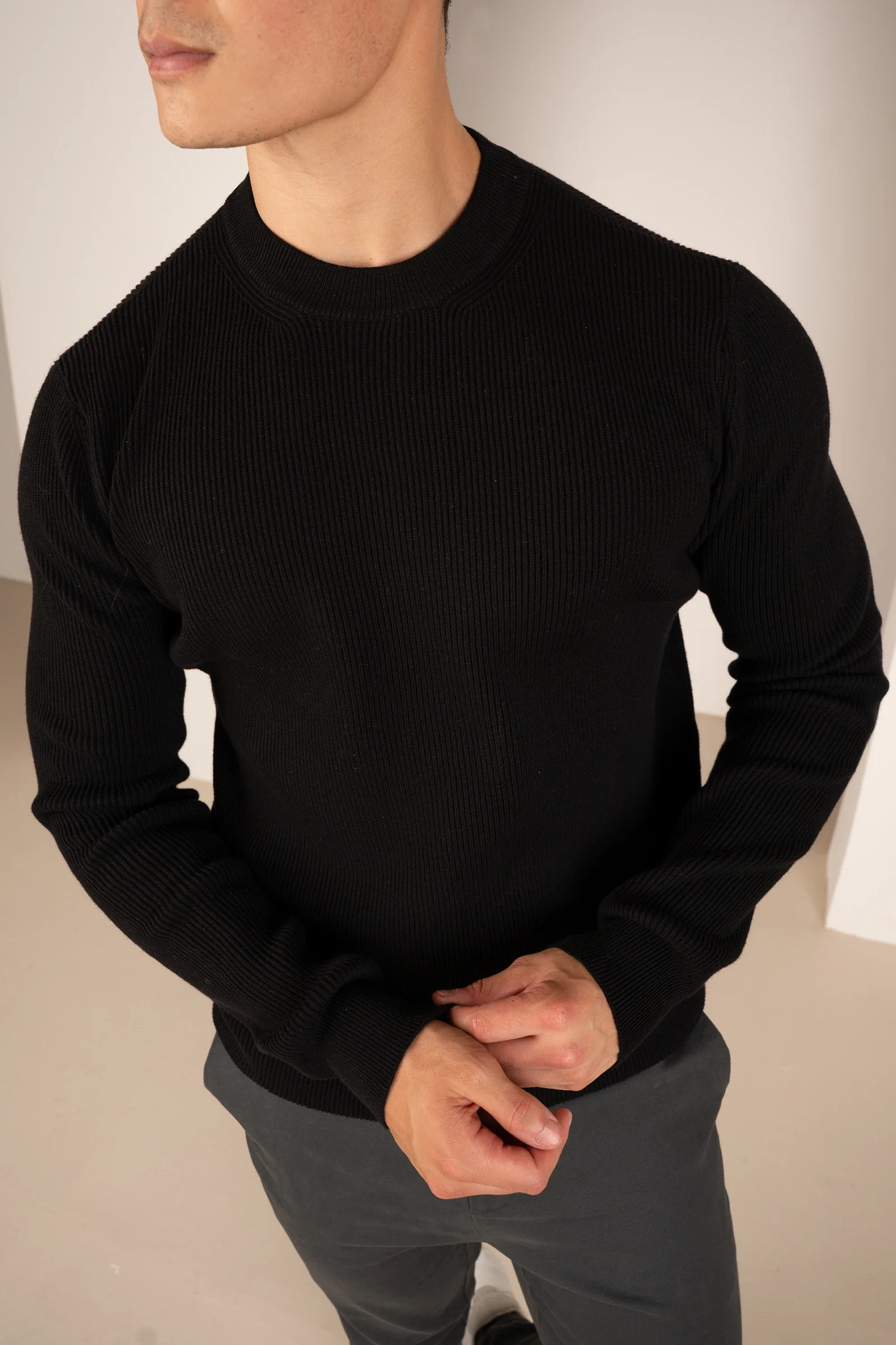 Ribbed Knit Slim Fit Jumper - Black