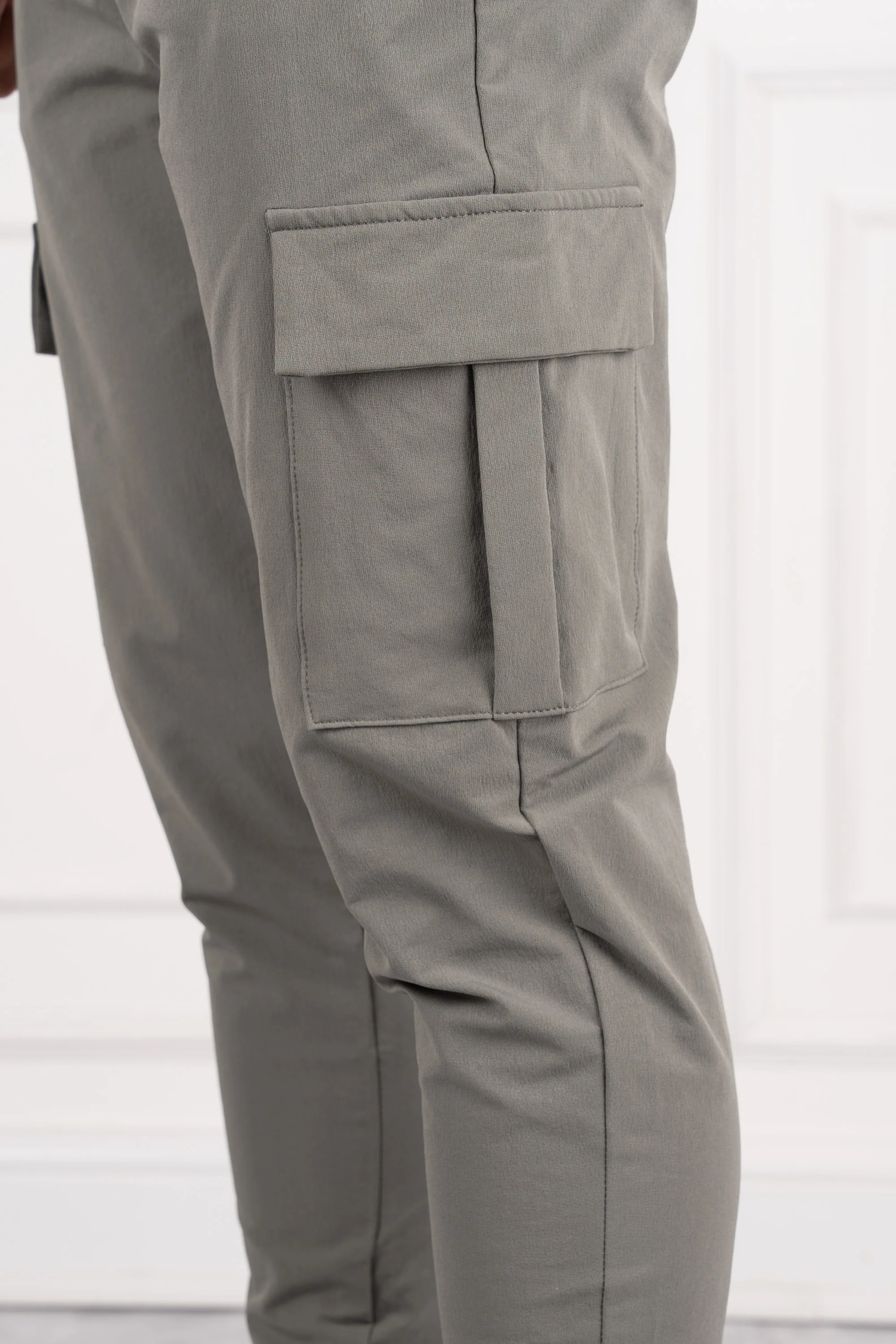 Premium Cargo Utility Pants - Taupe