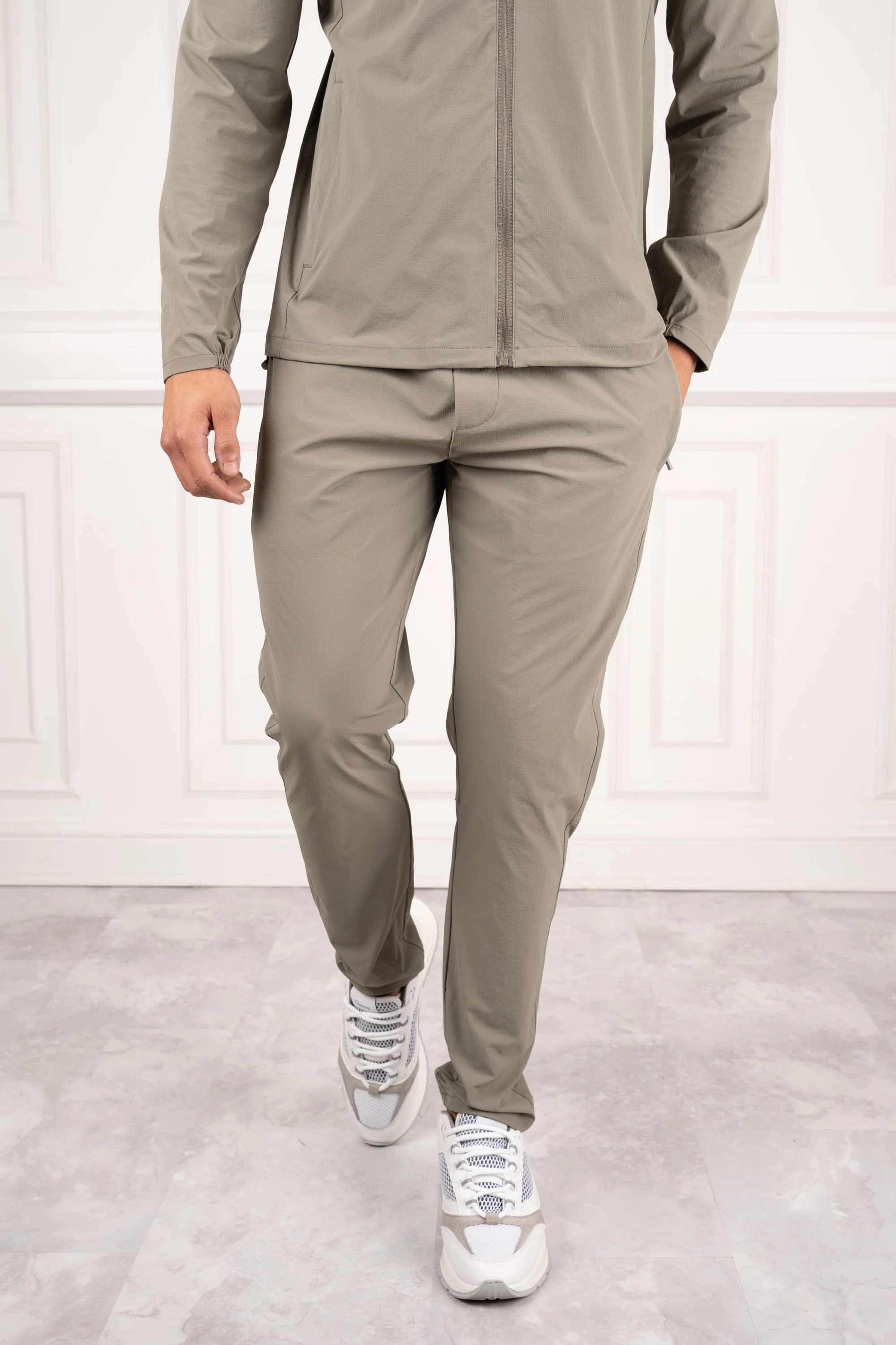Premium Technical Pants - Taupe