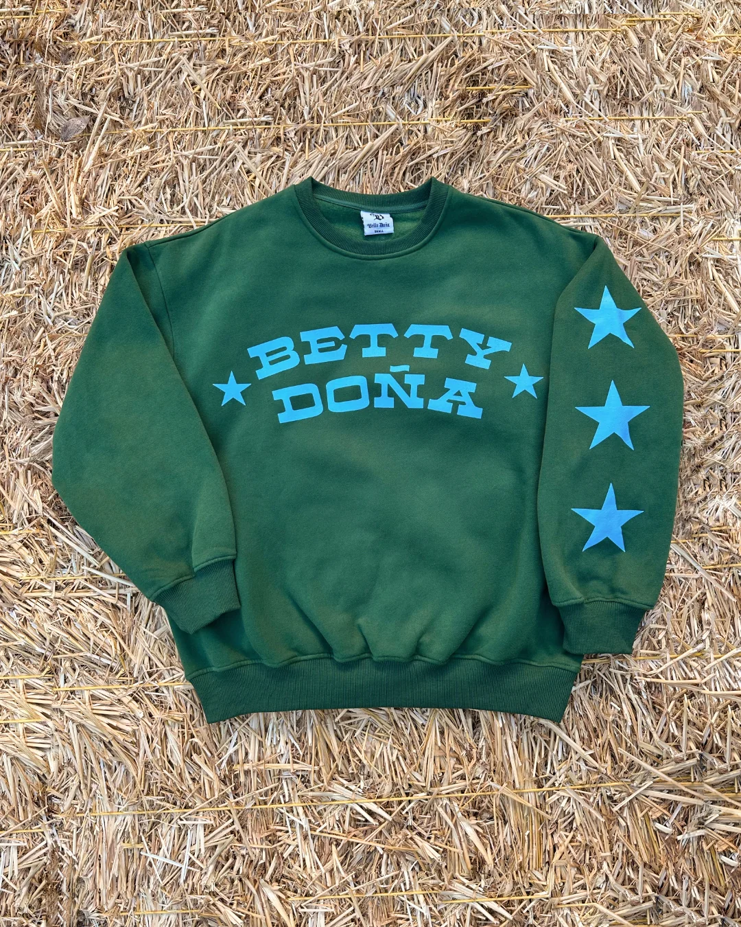 Betty Boop W/ Pudgy - Fleece Sweater - Dark Green